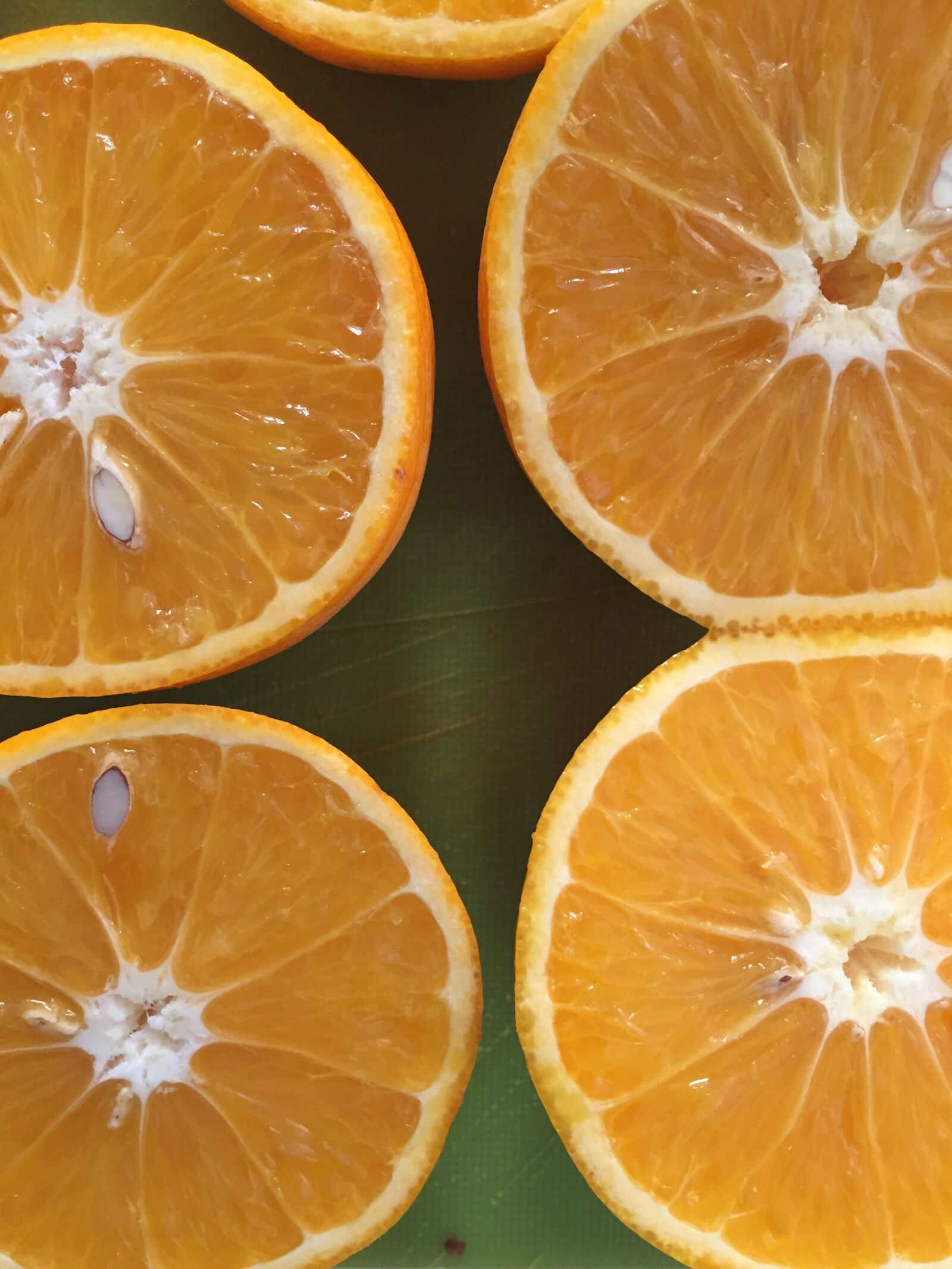 iPhone 6 back camera 4.15mm f/2.2 sample photo. Oranges, fruit, color photography