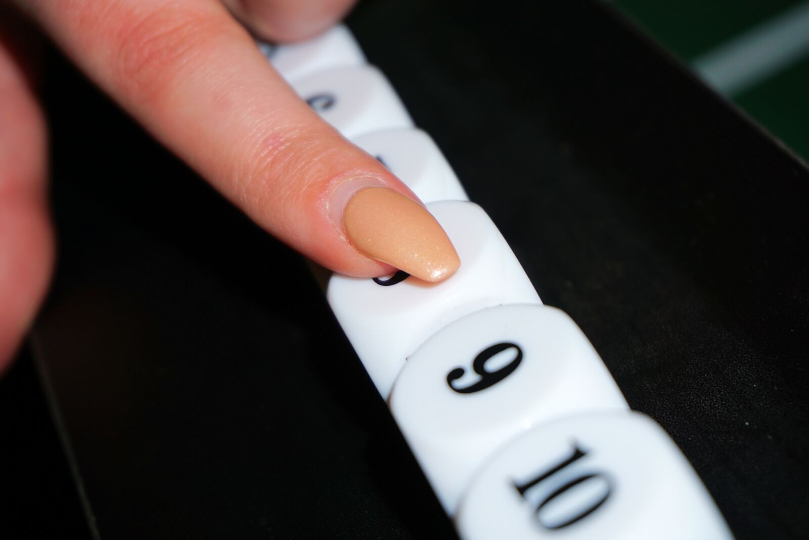 Sony a6000 sample photo. Finger, pay, nail photography
