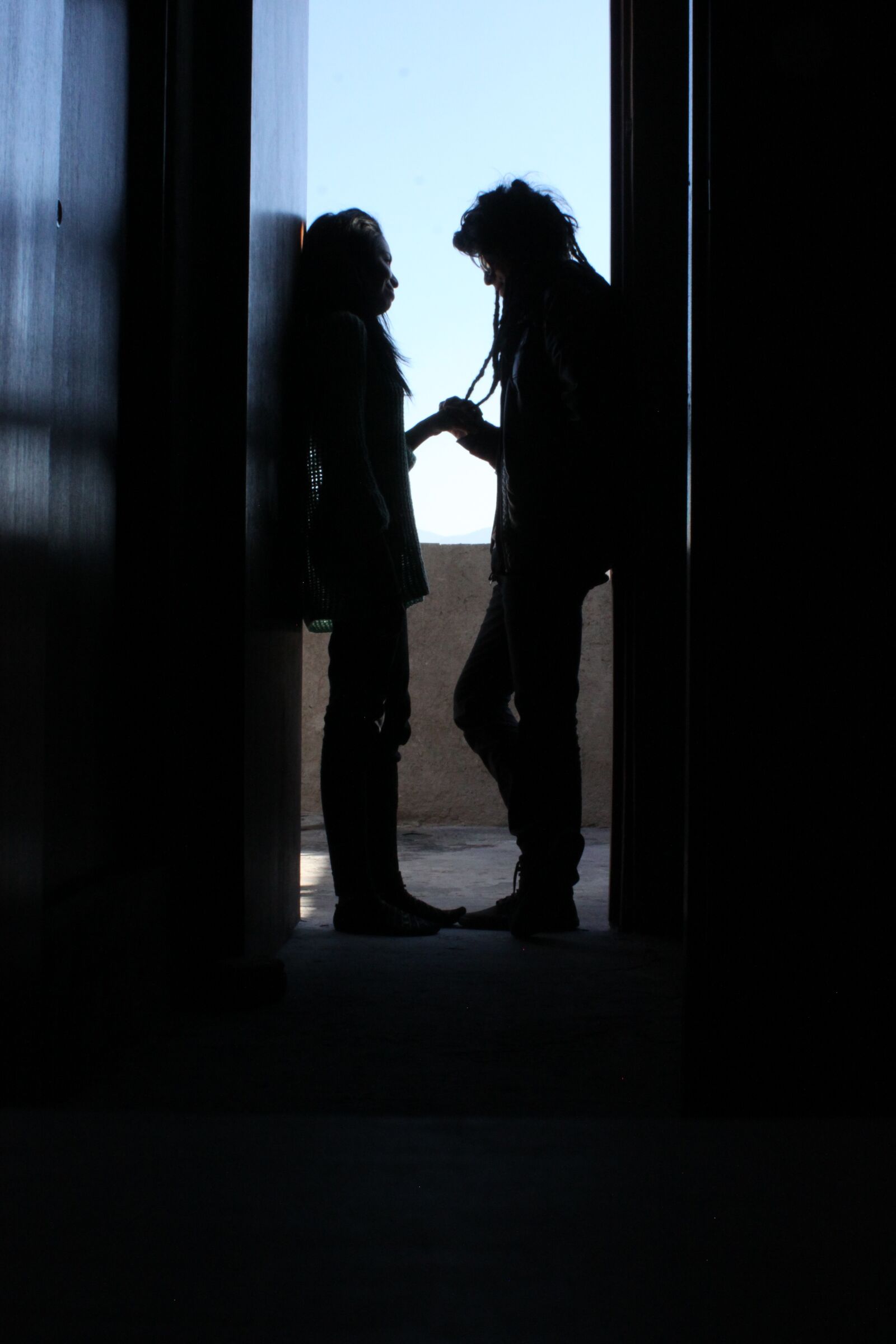 Canon EOS 500D (EOS Rebel T1i / EOS Kiss X3) sample photo. Love, silhouettes, romance photography