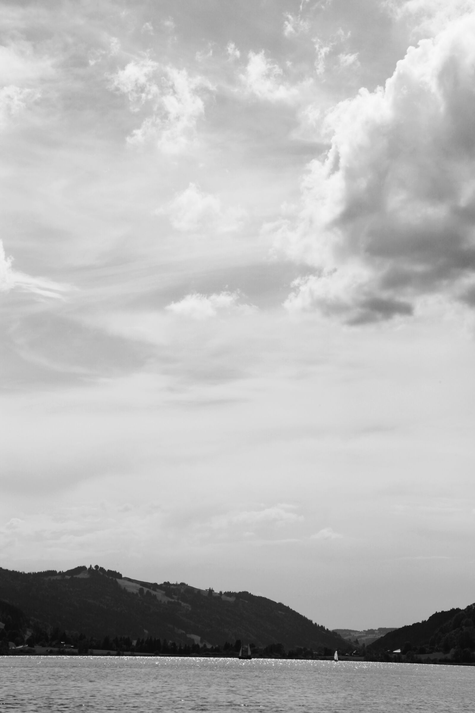 Canon EOS 5D Mark II sample photo. Black white, sw, landscape photography