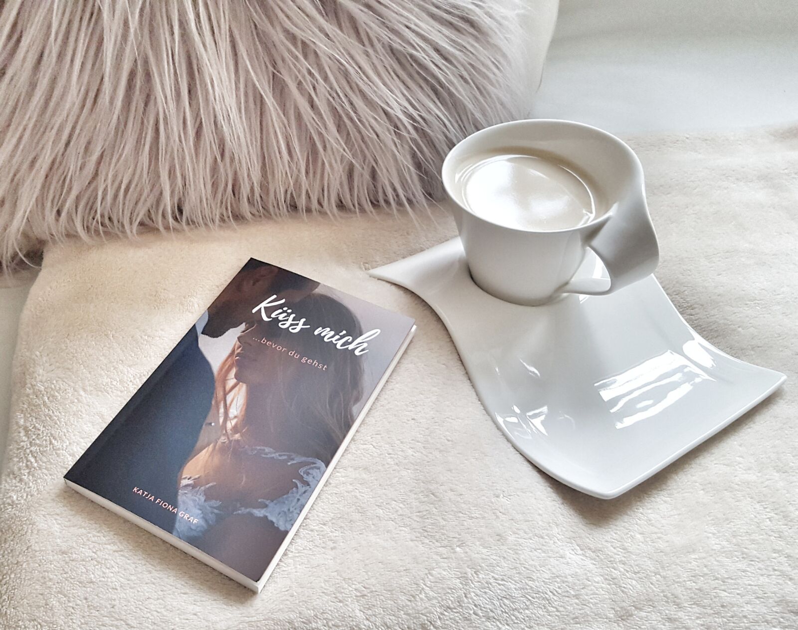 Samsung Galaxy S6 sample photo. Read, coffee, book photography