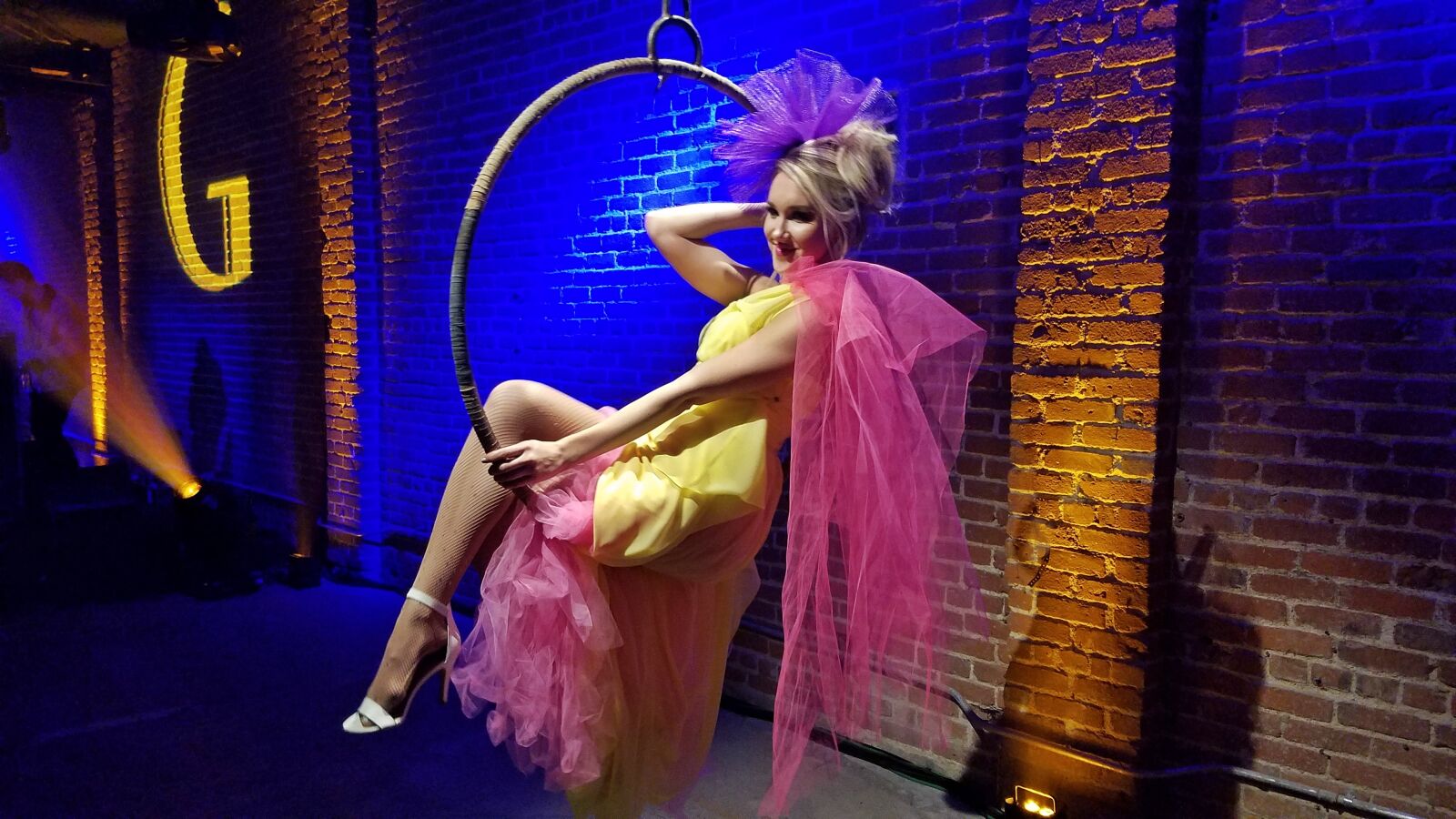 Samsung Galaxy S7 Edge sample photo. Fashion, glamour, beautiful photography