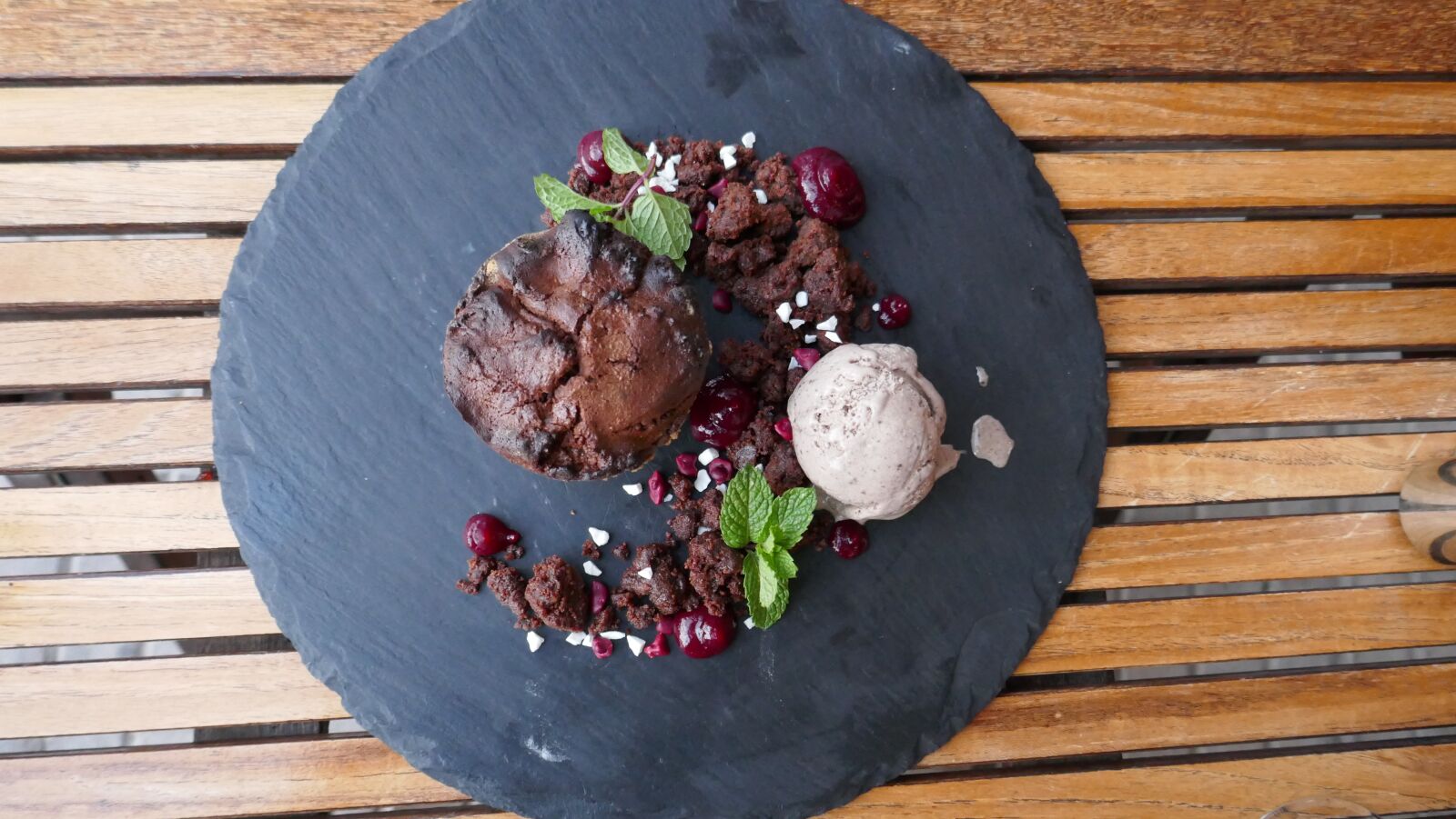 Panasonic DMC-TZ101 sample photo. Dessert, dine, eat photography