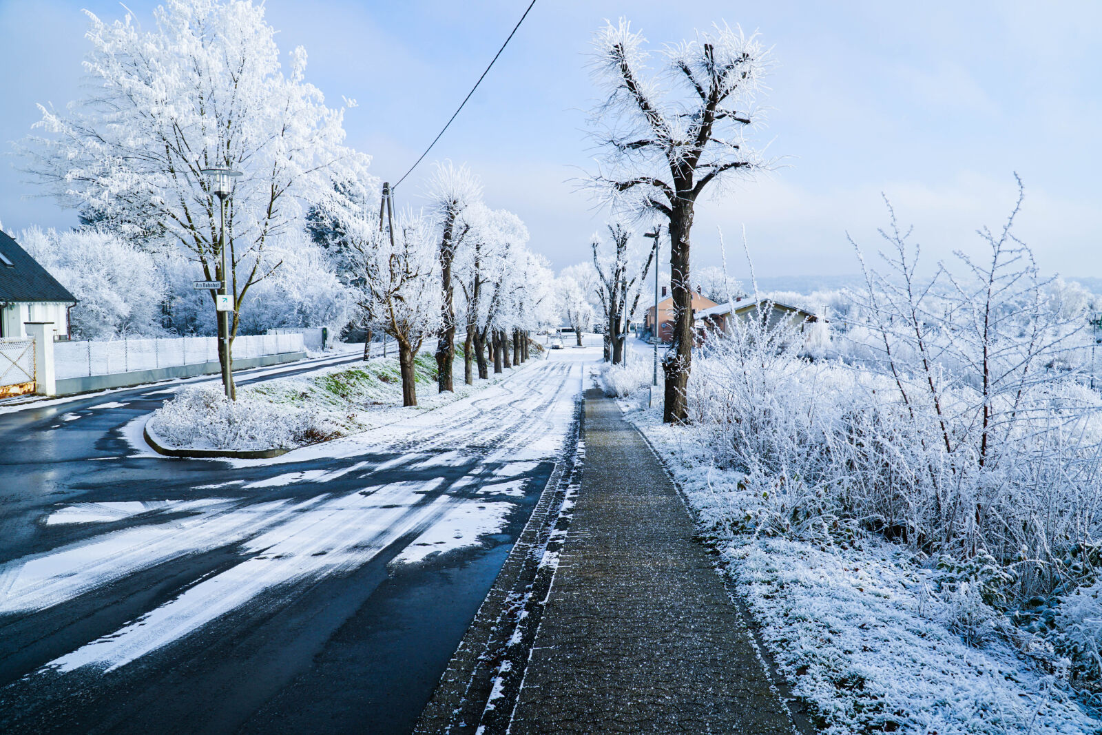 Sony a6300 + Sony E PZ 18-105mm F4 G OSS sample photo. Cold, freezing, frost, frosty photography