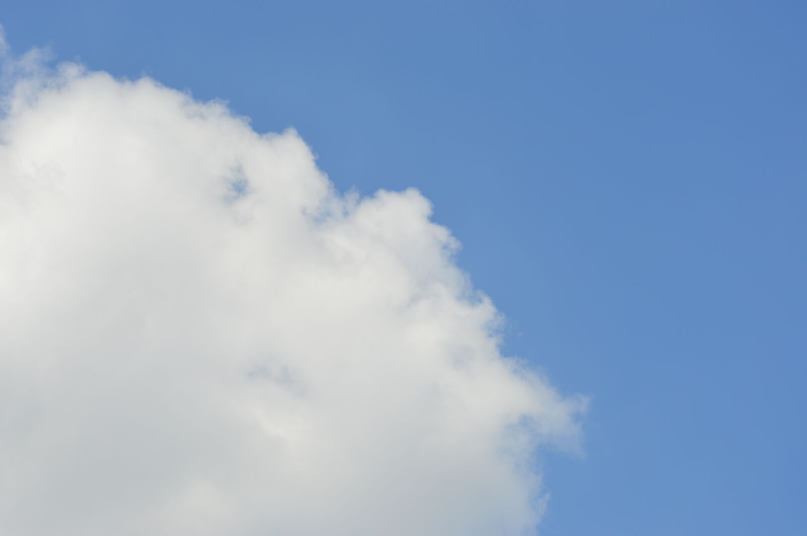 Nikon D3200 sample photo. Clouds, blue, sky, cloudy photography
