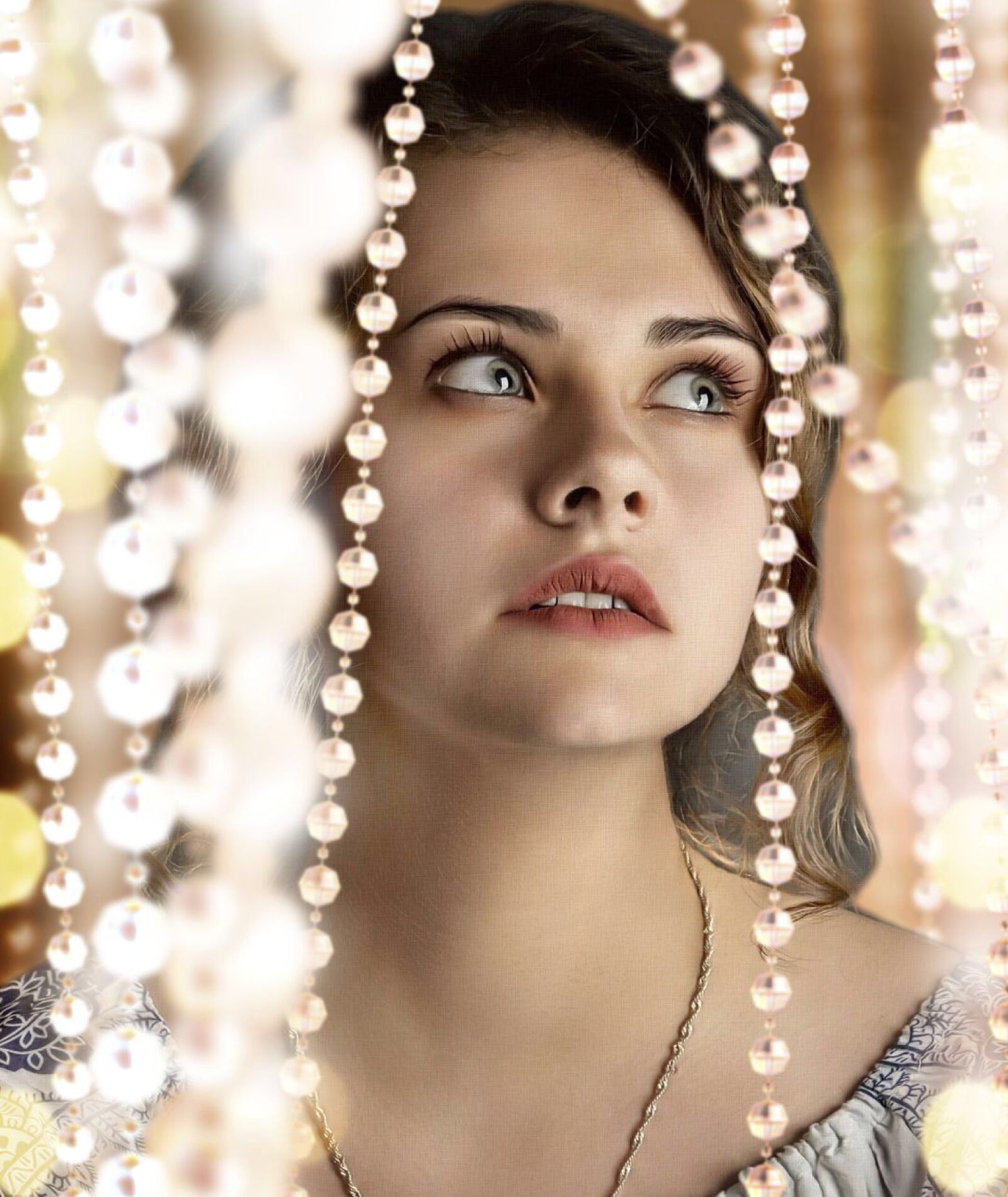 Nikon D7000 sample photo. Beads, girl, woman photography