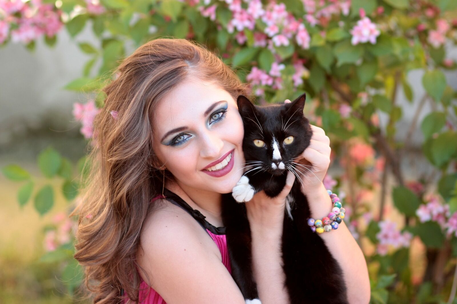 Canon EOS 450D (EOS Rebel XSi / EOS Kiss X2) sample photo. Girl, cat, love photography