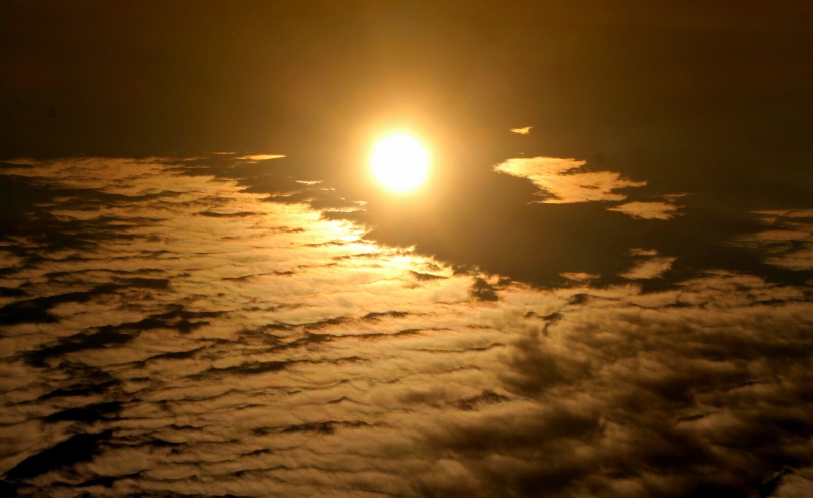 Canon EOS 700D (EOS Rebel T5i / EOS Kiss X7i) sample photo. Sunset, sky, cloud photography
