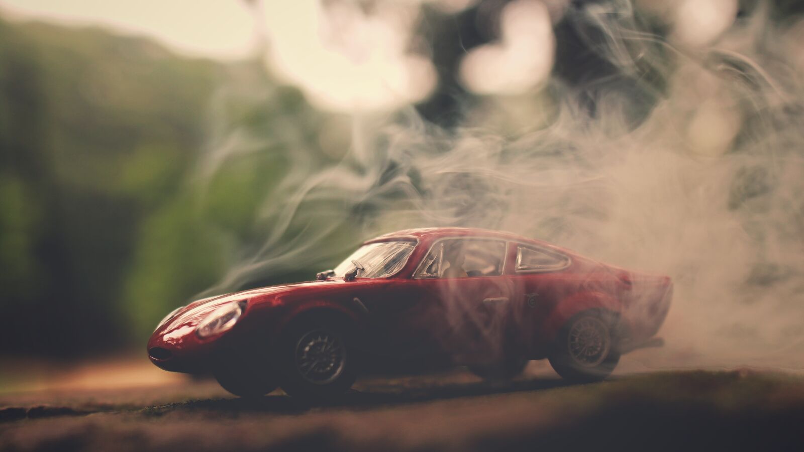 Canon EOS 700D (EOS Rebel T5i / EOS Kiss X7i) sample photo. Miniature, cars, photography photography