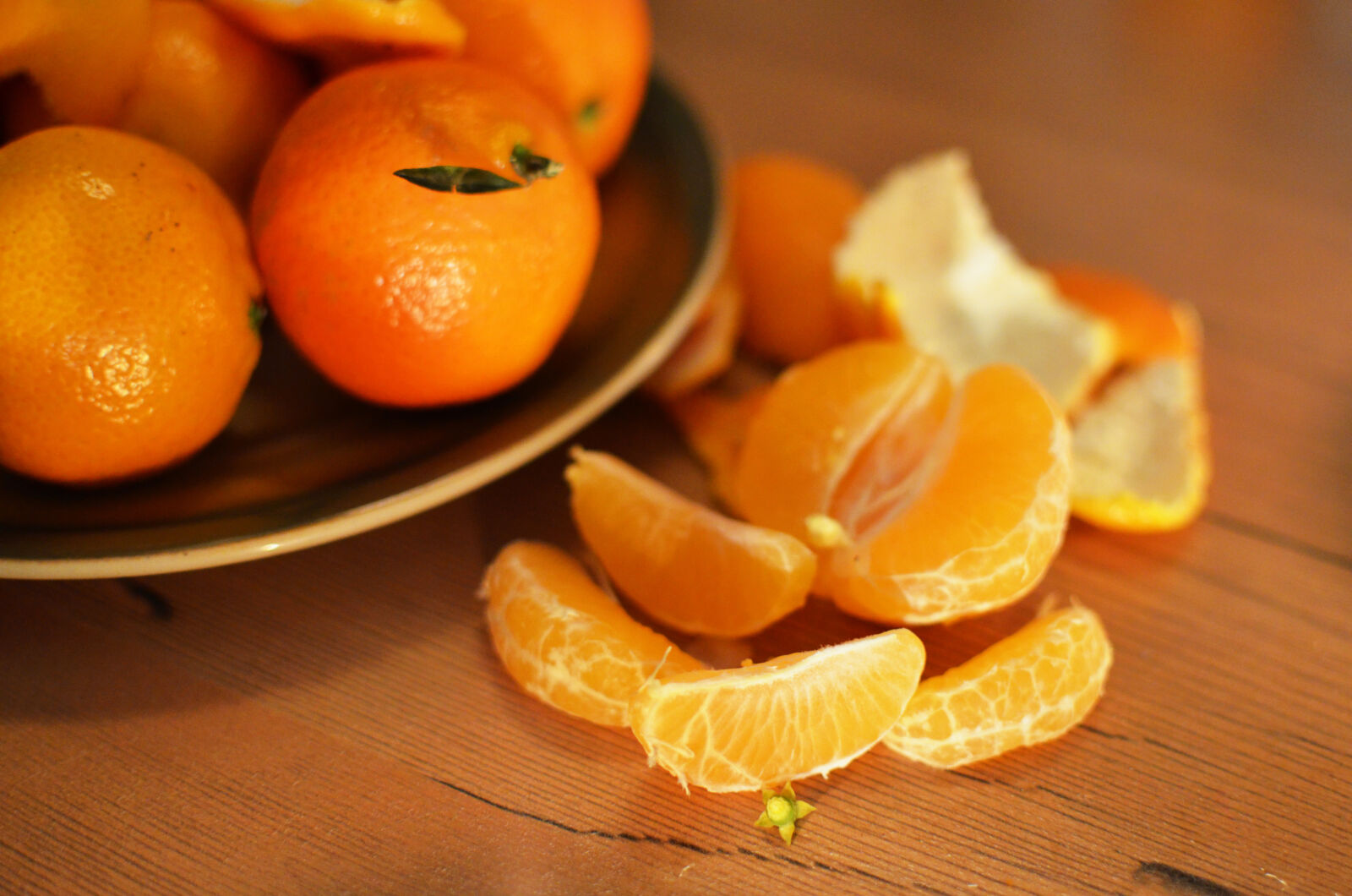 Nikon D5100 + Nikon AF-S DX Nikkor 35mm F1.8G sample photo. Fruits, oranges, tangerines photography