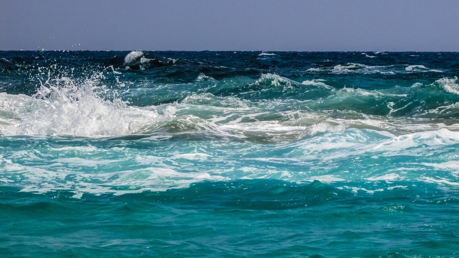 Canon PowerShot SX400 IS sample photo. Wave, smashing, sea photography