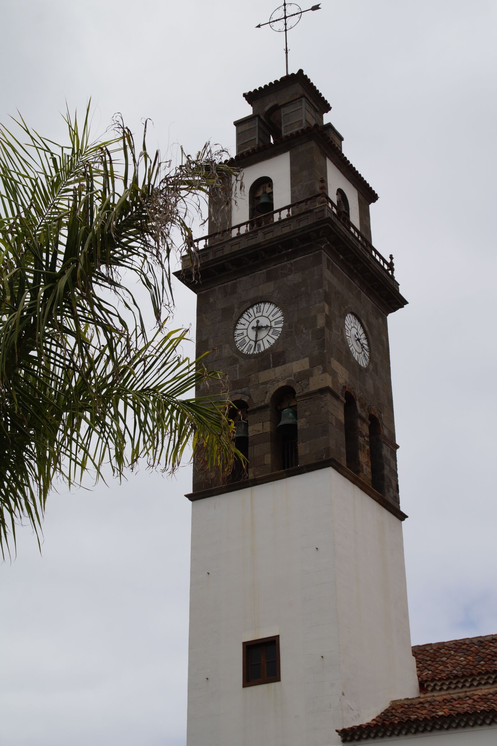 Sony SLT-A58 sample photo. Steeple, mediterranean, tower photography