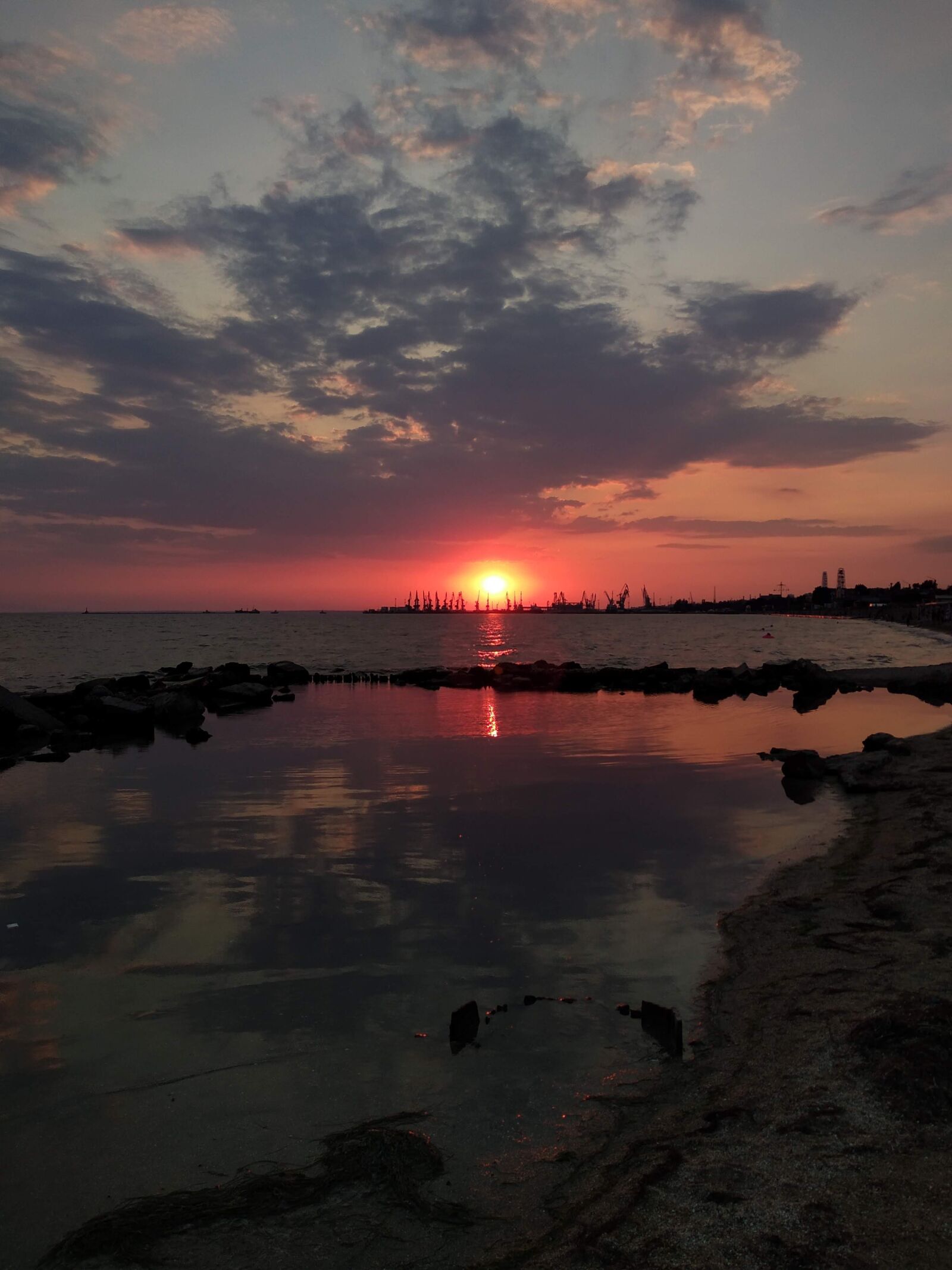 Xiaomi Redmi S2 sample photo. Sea, summer, evening photography