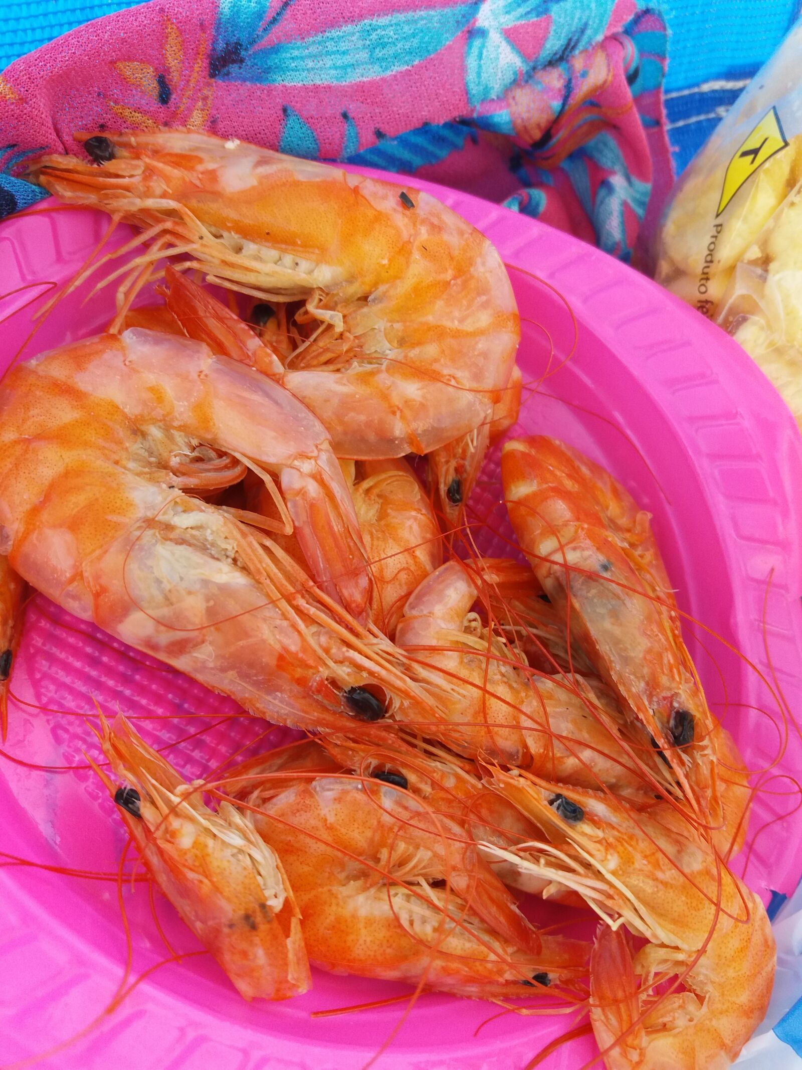 Samsung Galaxy J5 sample photo. Shrimp, red, food photography