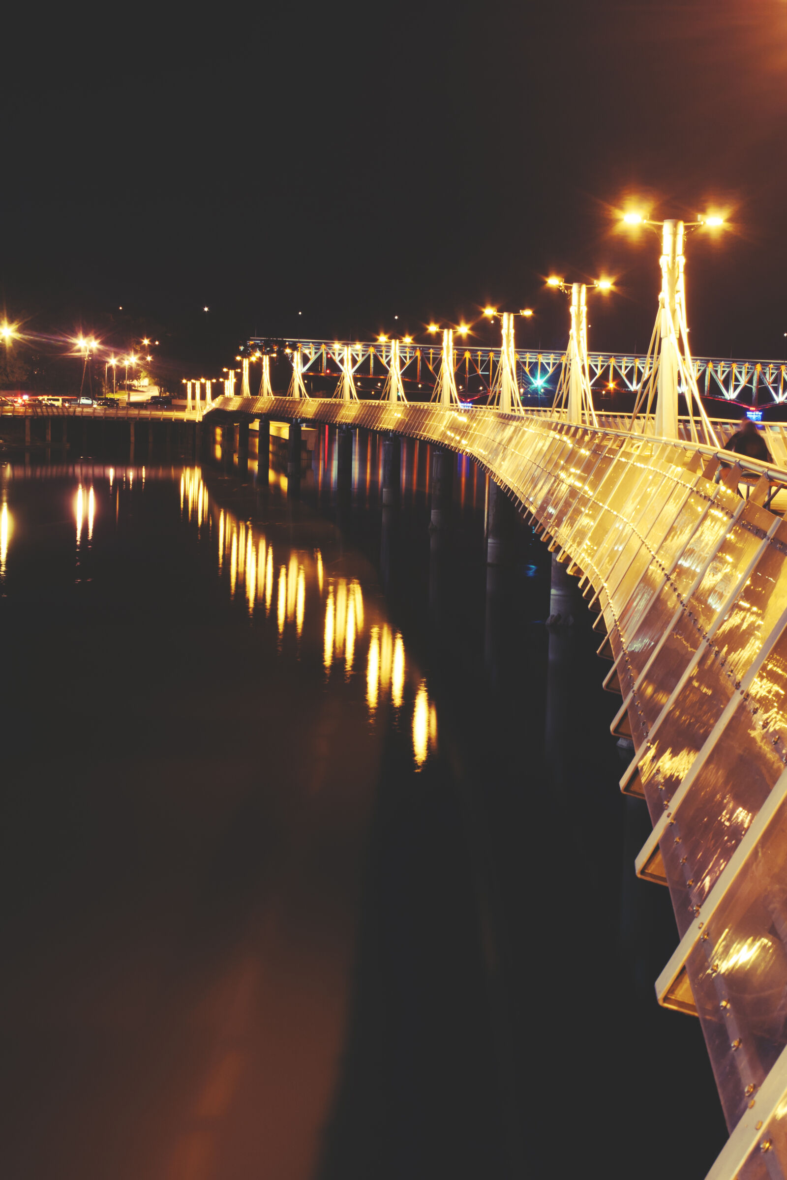 Canon EF-S 18-55mm F3.5-5.6 II sample photo. Lights, of, pier, iii photography