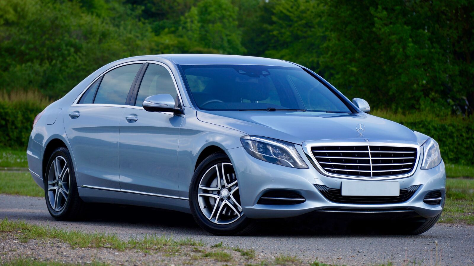 Sony Alpha NEX-5N sample photo. Mercedes, car, auto photography