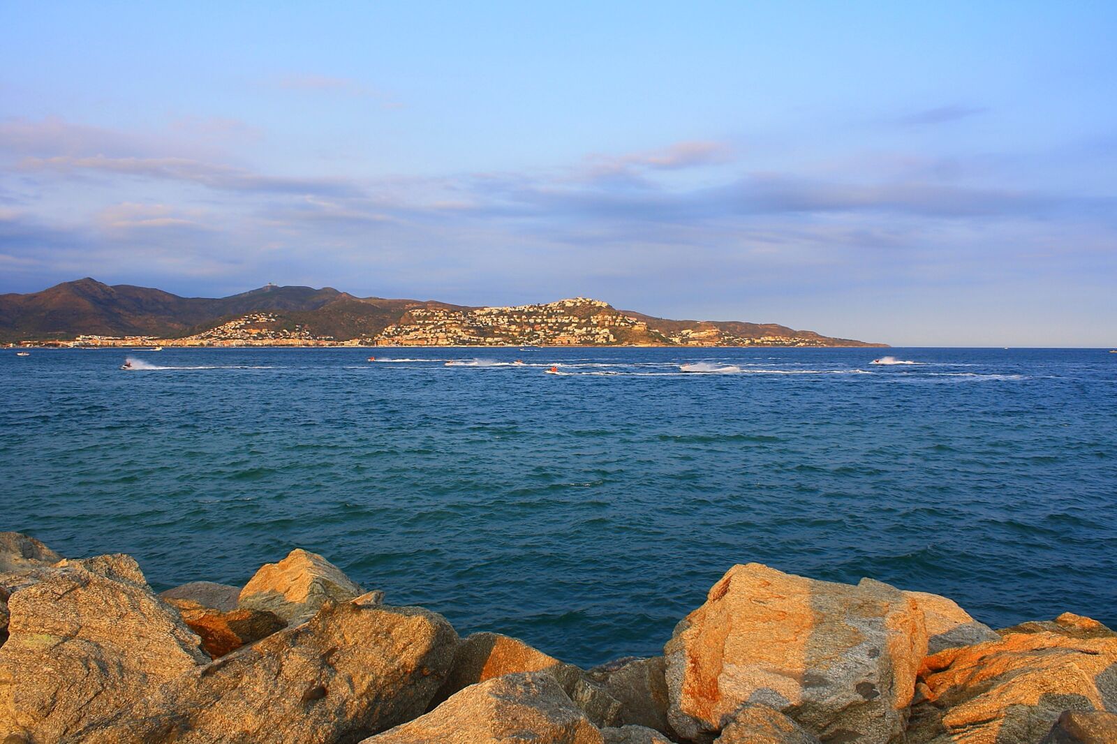 Canon EOS 1000D (EOS Digital Rebel XS / EOS Kiss F) sample photo. Spain, sea, costa brava photography