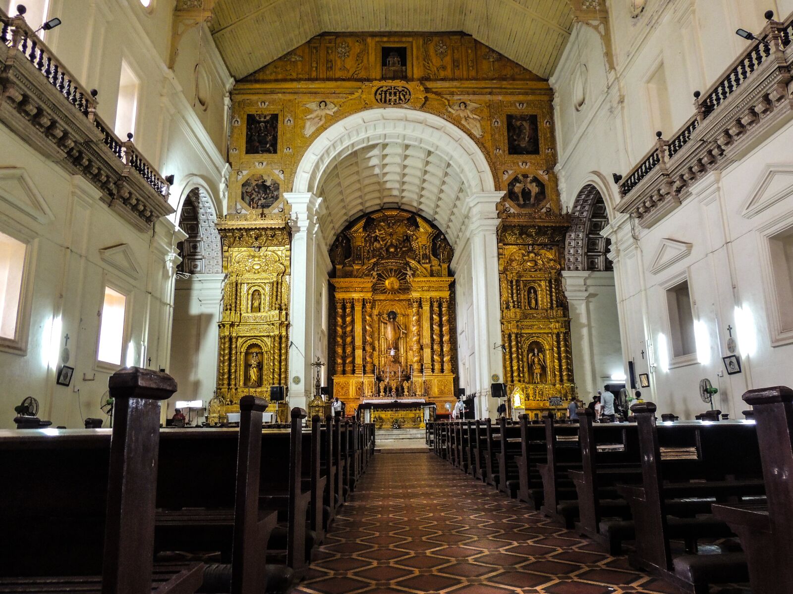 Nikon Coolpix P510 sample photo. Church, christian, cross photography