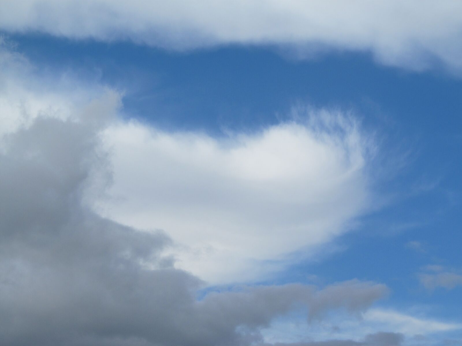 Canon PowerShot SX150 IS sample photo. Cloud, sky, blue photography