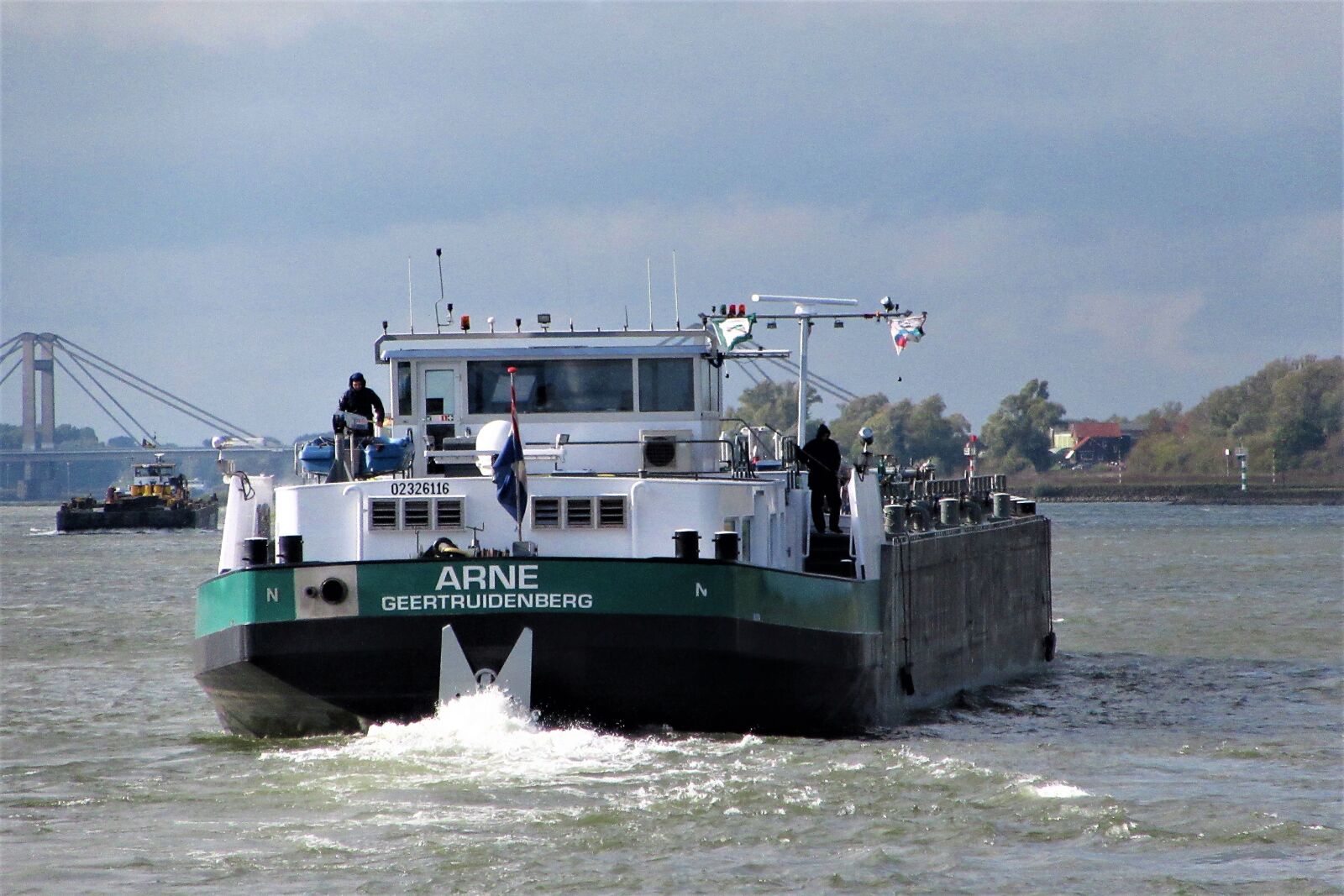 Canon PowerShot SX610 HS sample photo. Boat, boating, water photography