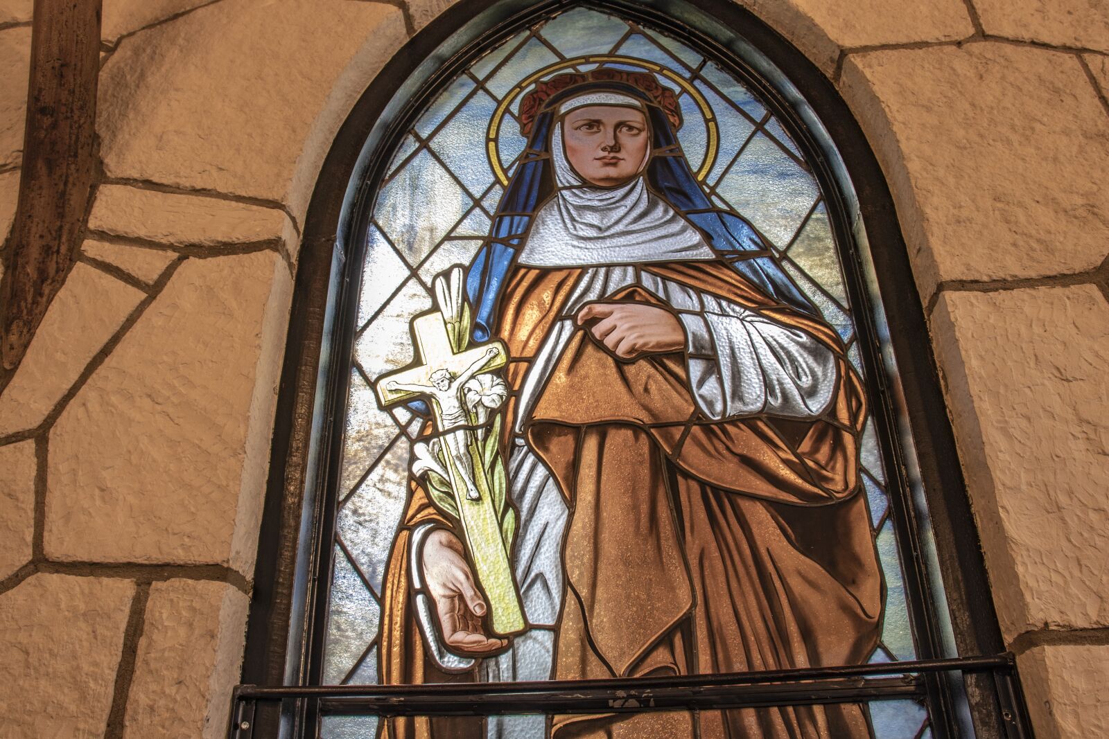 Canon EOS 800D (EOS Rebel T7i / EOS Kiss X9i) sample photo. Stained glass, church, window photography