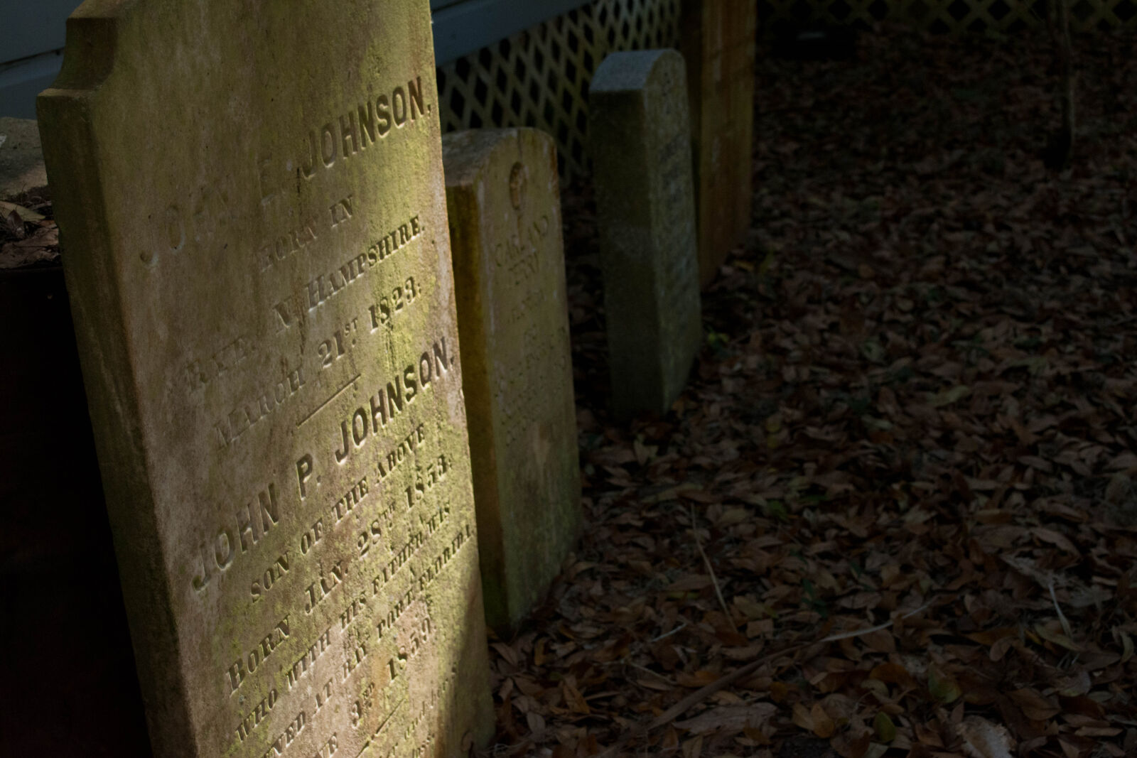 Nikon D5200 sample photo. Gravestone, headstone, old, tombstones photography