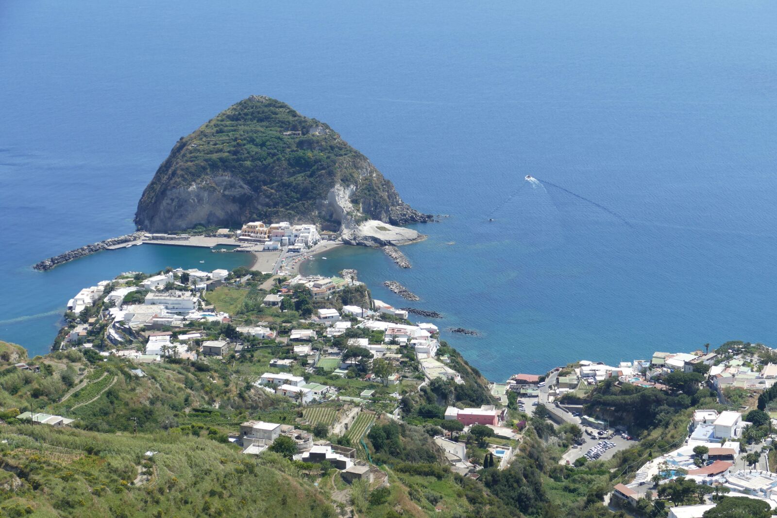 Panasonic Lumix DMC-FZ1000 sample photo. Ischia, italy, mediterranean photography