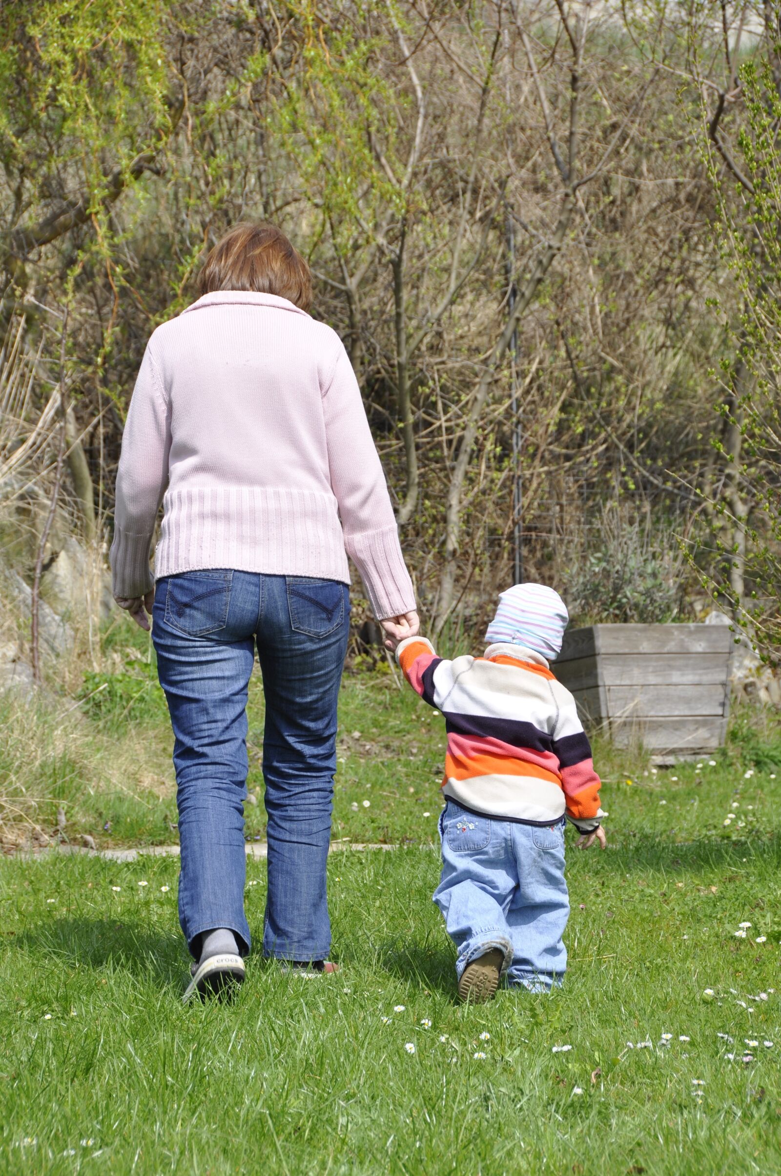Nikon D90 sample photo. Grandma, child, go photography