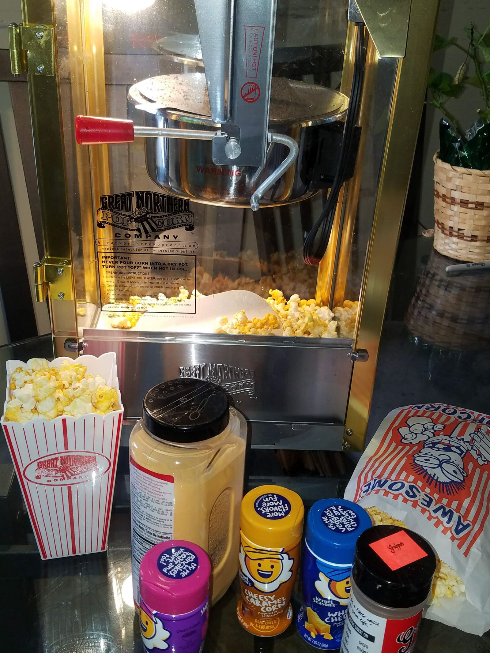 Samsung Galaxy S7 Edge sample photo. Snacks, popcorn, delicious photography