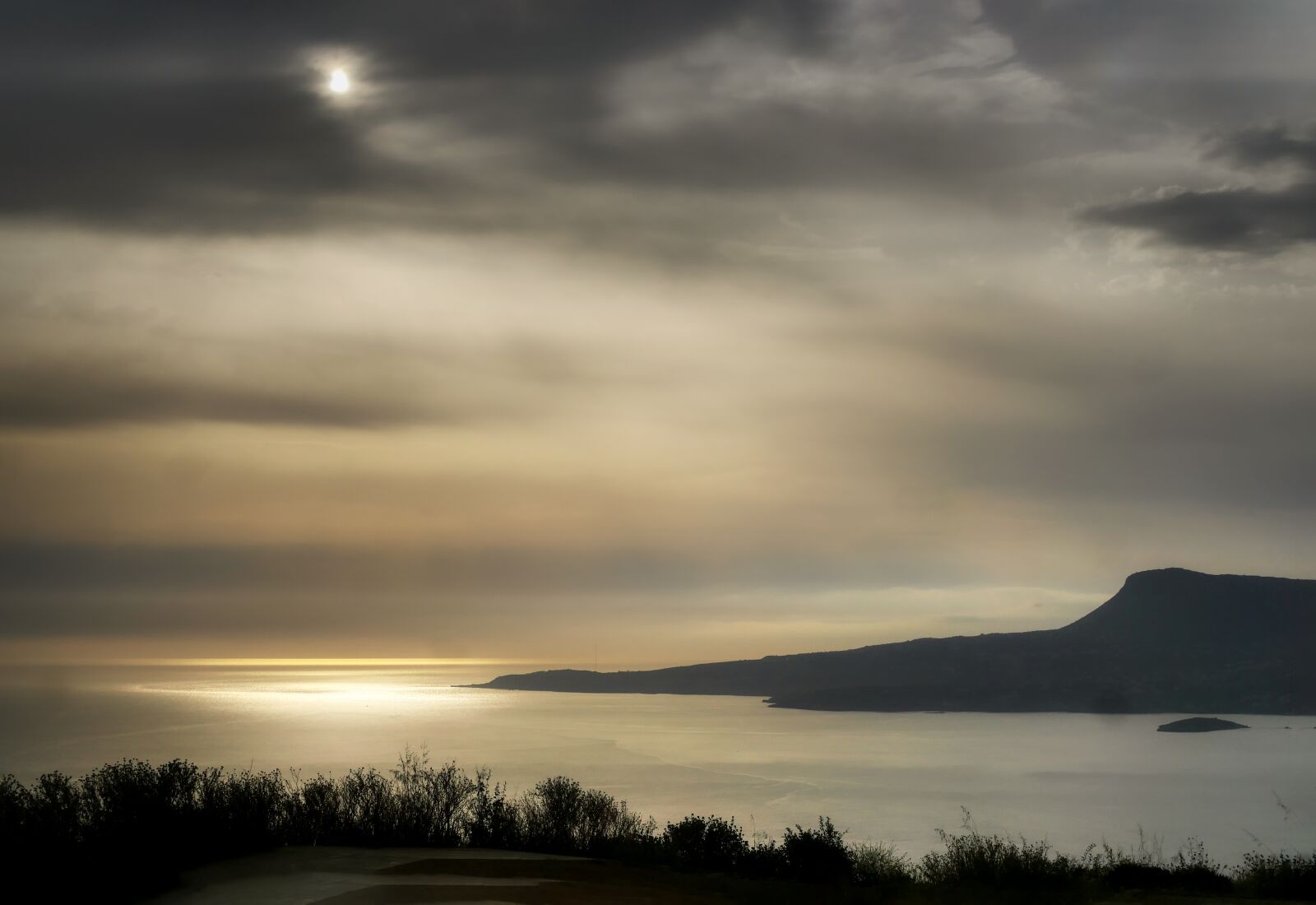 Panasonic Lumix DMC-GX8 sample photo. Aptera, crete, greece photography