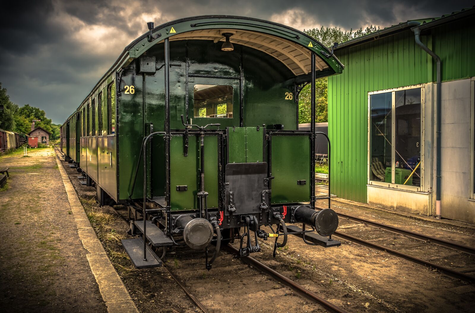 Sony a7 II + Sony FE 28-70mm F3.5-5.6 OSS sample photo. Train, wagon, dare photography