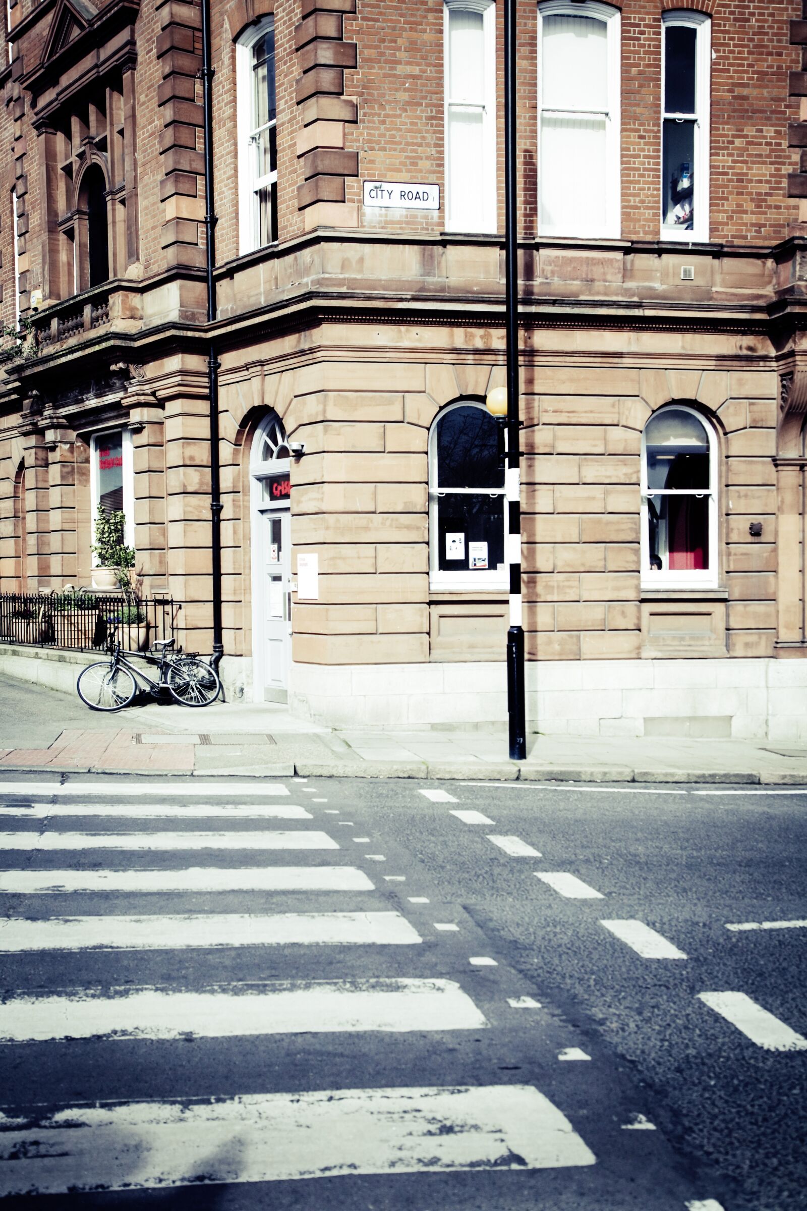 Canon EOS 5D + Canon EF 24-105mm F4L IS USM sample photo. Crosswalk, crossing, road photography