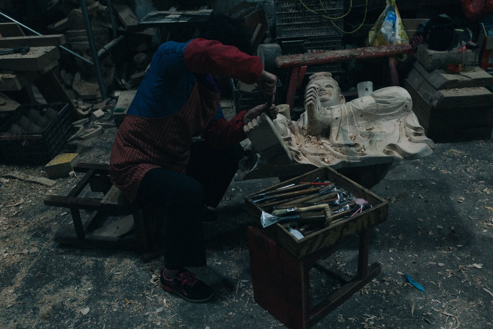 Canon EOS 6D sample photo. Buddha, carving, factory photography