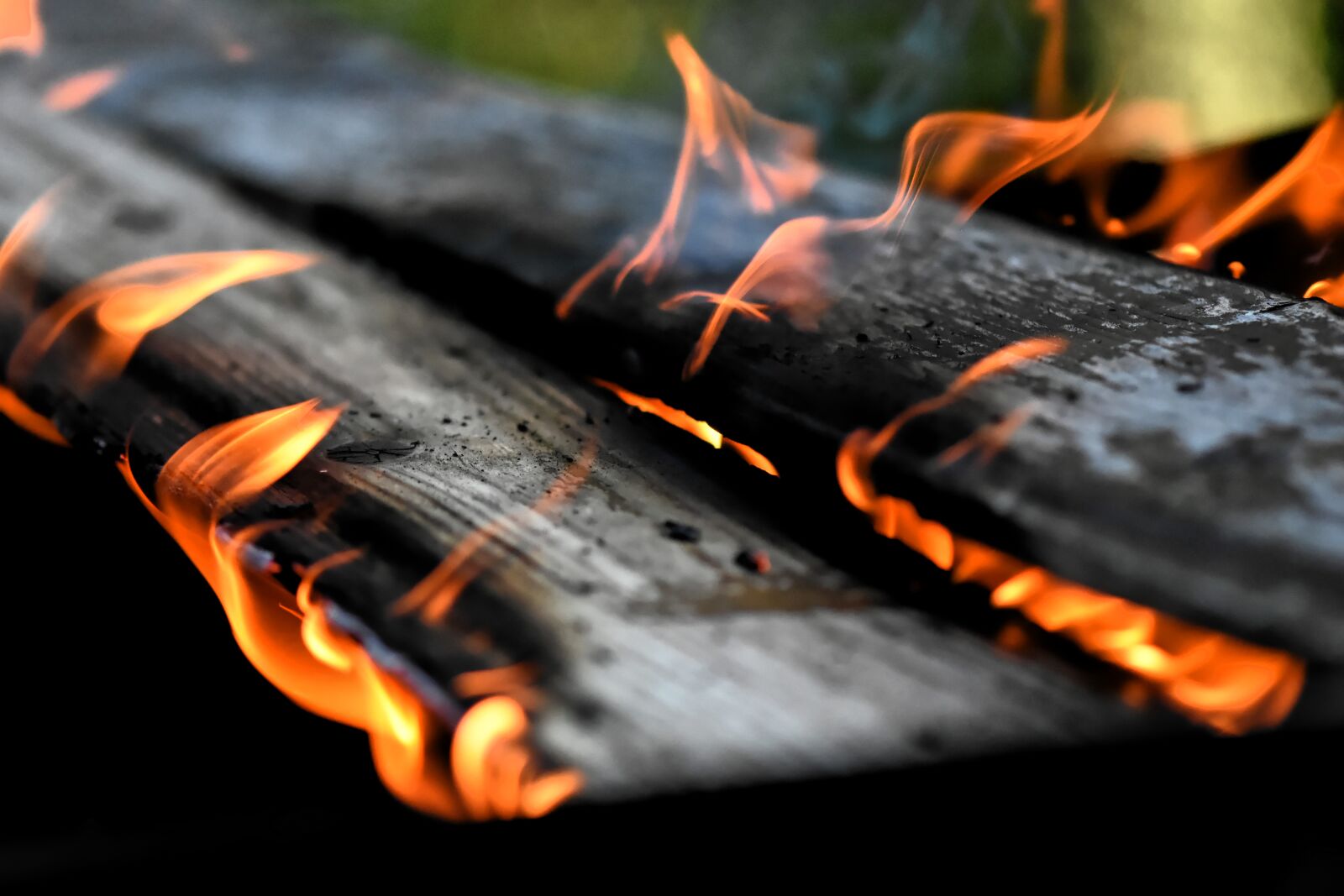 Nikon D7200 sample photo. Fire, flame, wood photography
