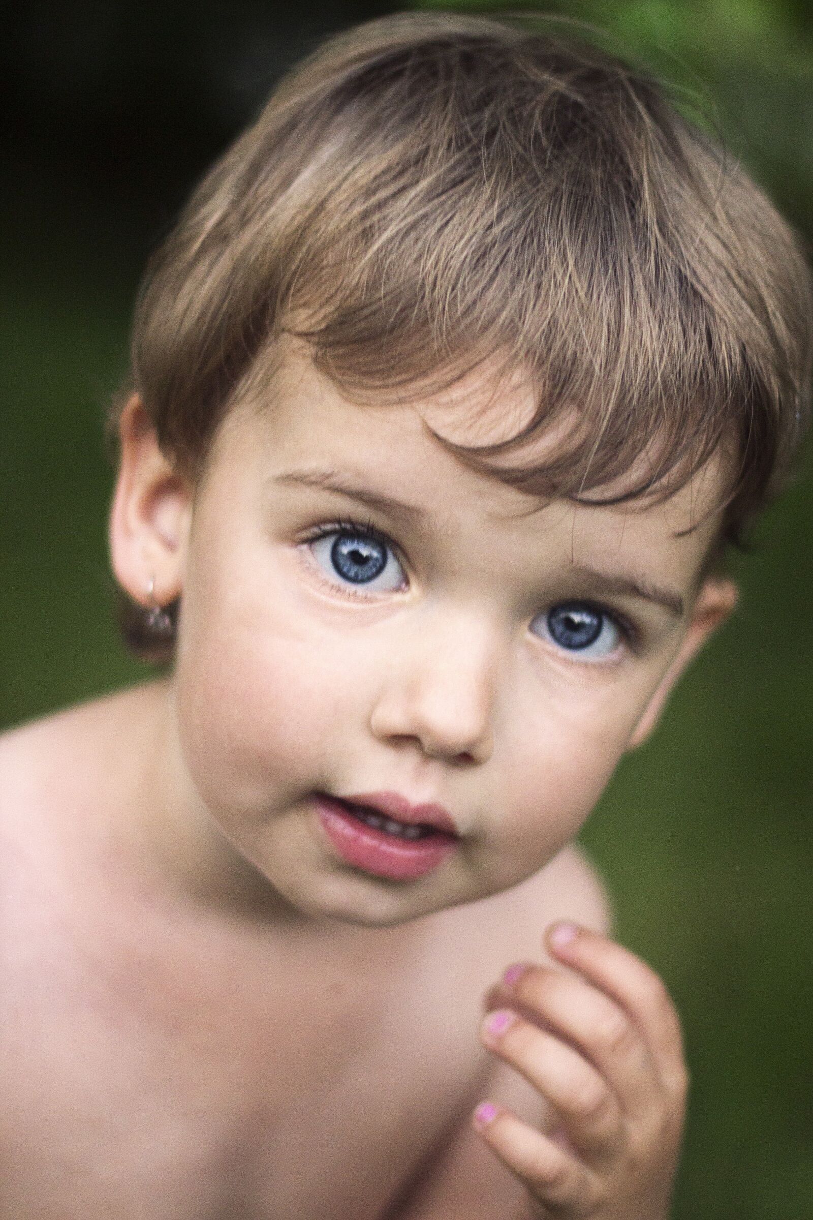 Canon EOS 600D (Rebel EOS T3i / EOS Kiss X5) + Canon EF 50mm F1.8 II sample photo. Child, eyes, view photography