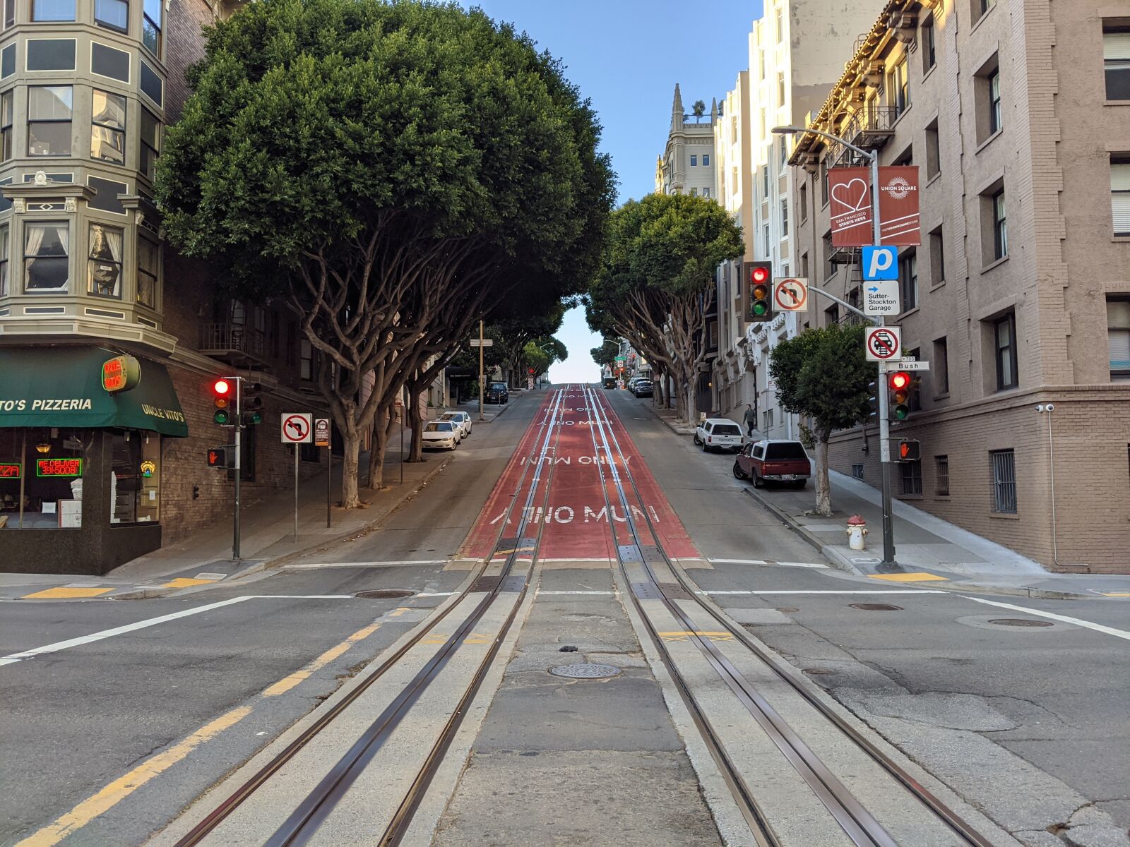 Google Pixel 3 XL sample photo. San francisco, street, empty photography
