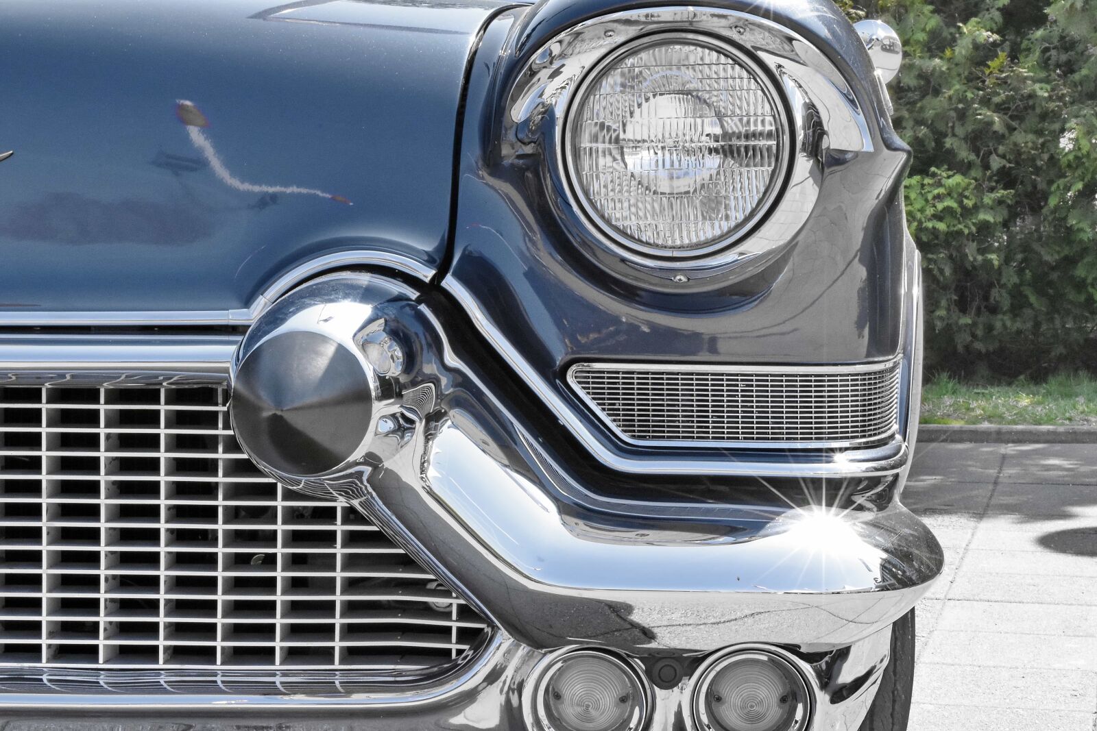 Nikon D5500 sample photo. Automobile, headlight, chrome, vehicle photography