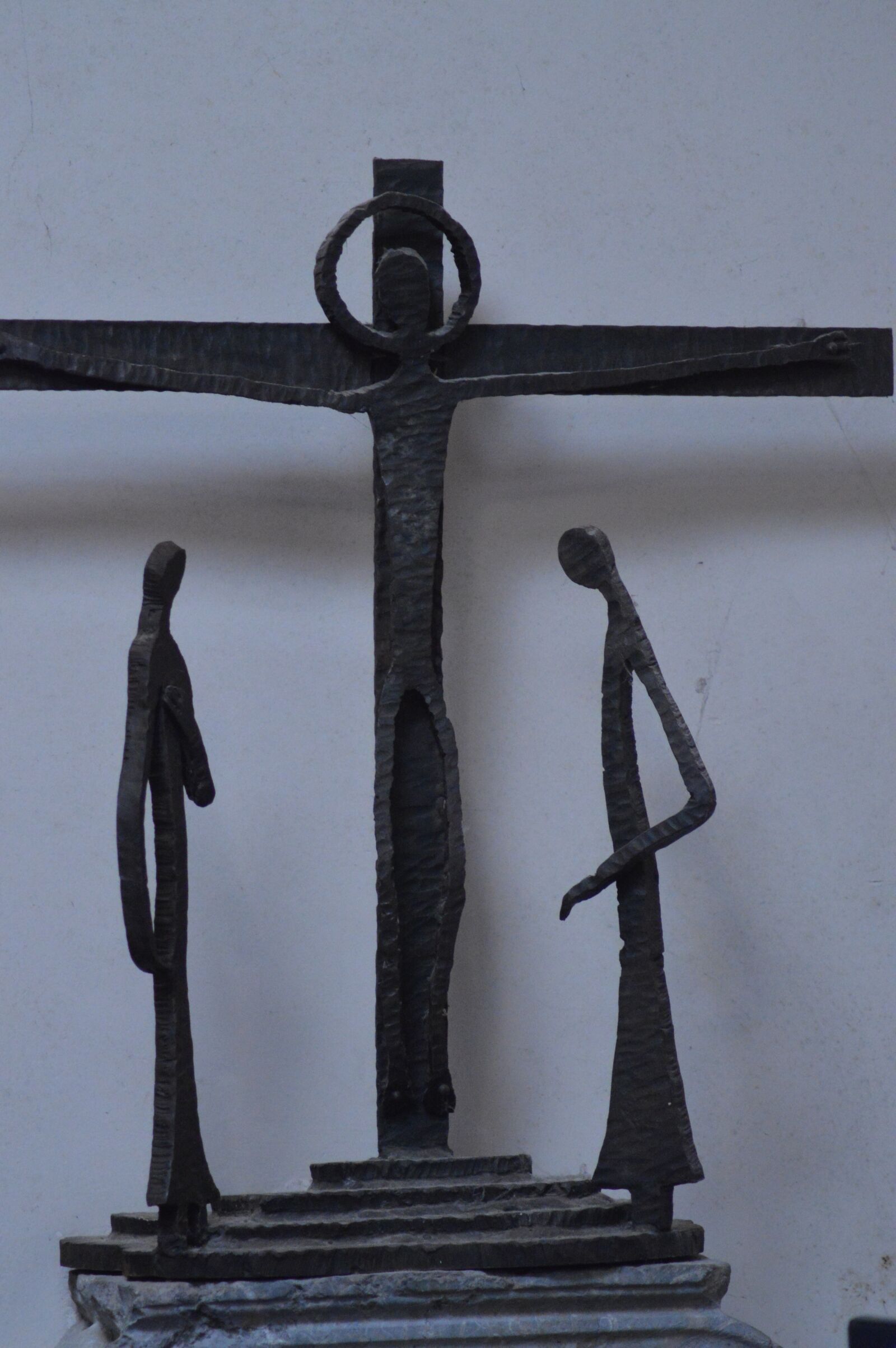 Nikon D3200 sample photo. Sculpture, bronze, cross photography