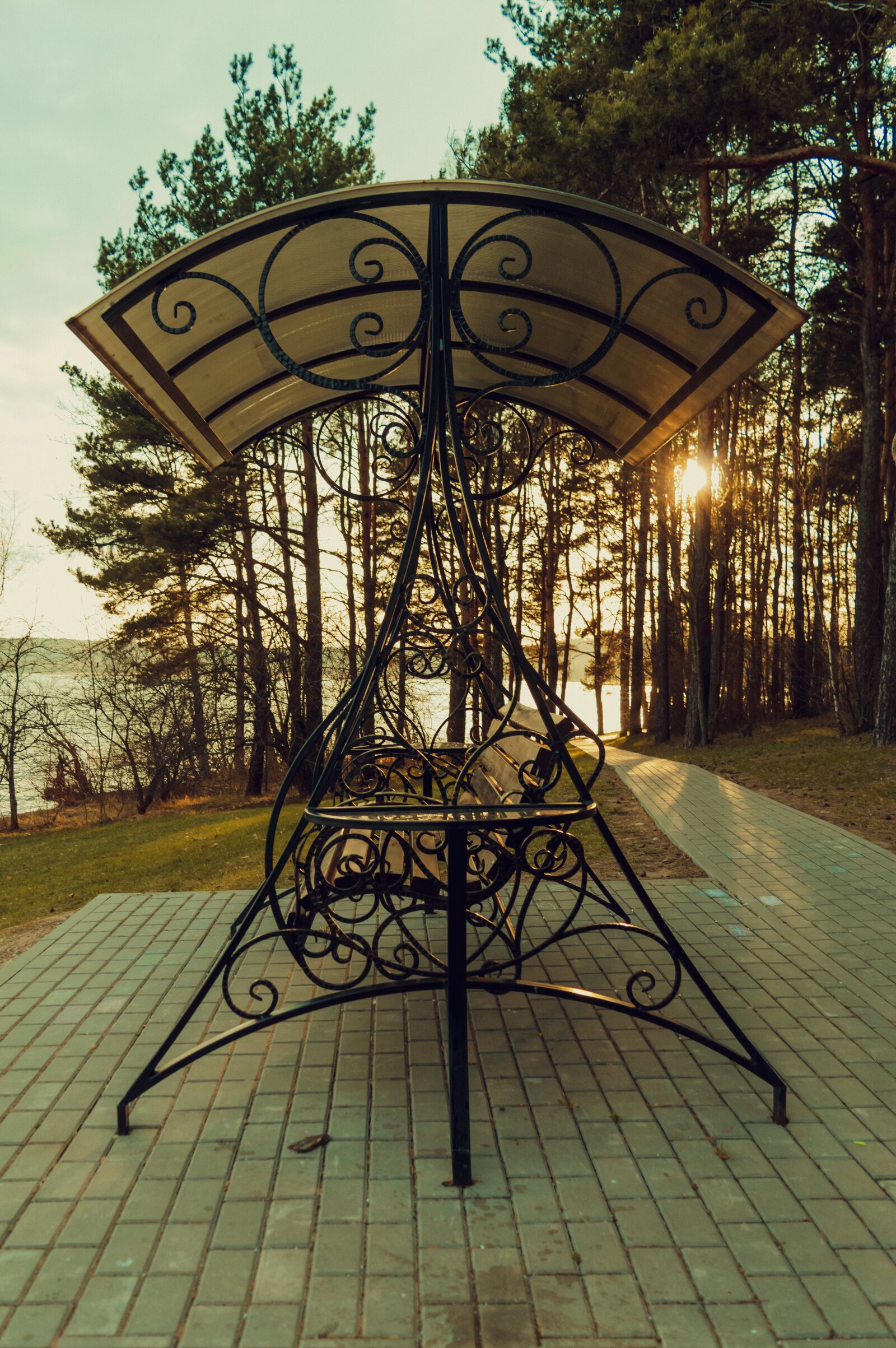 Nikon D3200 sample photo. Swing, sun, rays photography