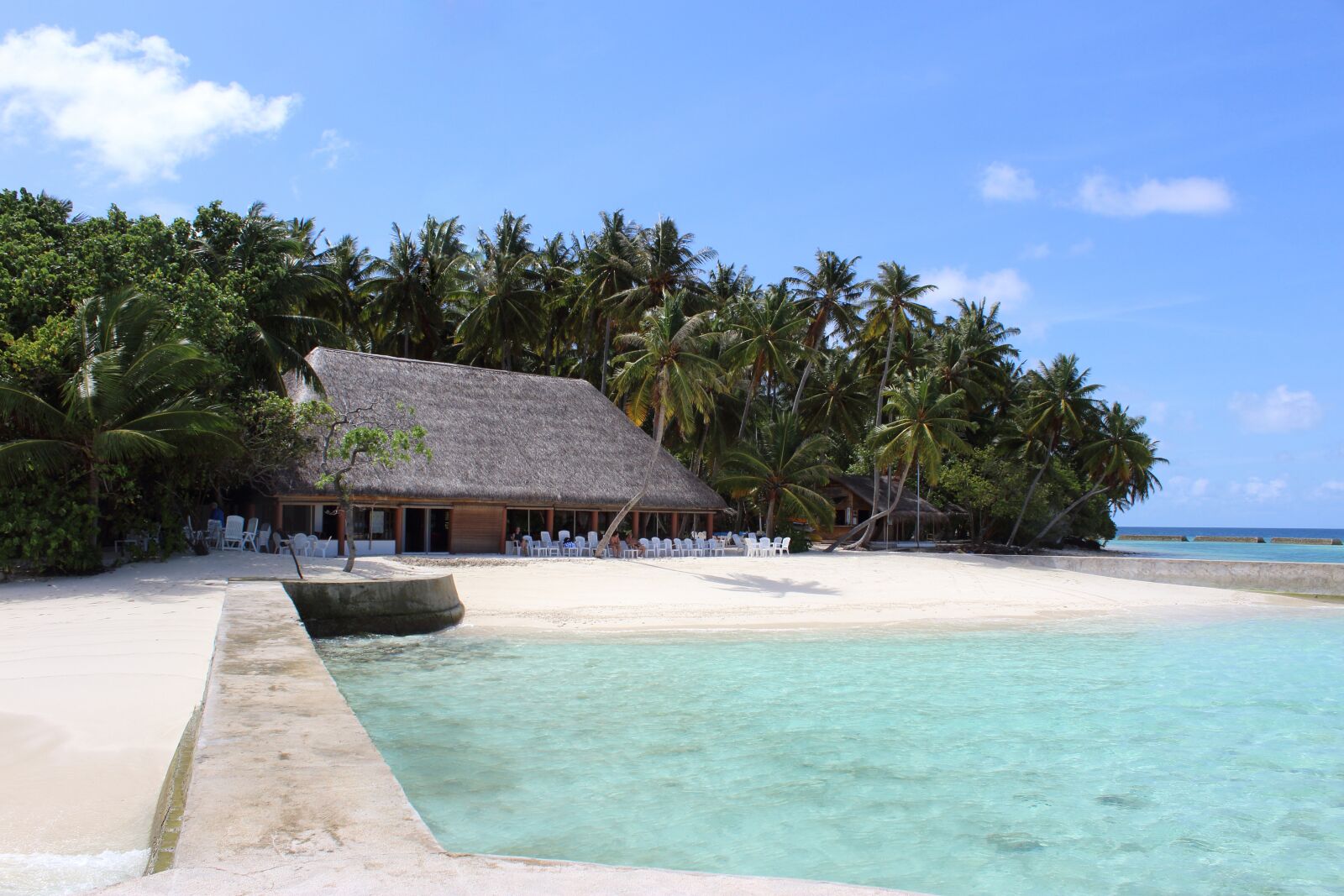 Canon EOS 1200D (EOS Rebel T5 / EOS Kiss X70 / EOS Hi) sample photo. Maldives, sea, beach photography