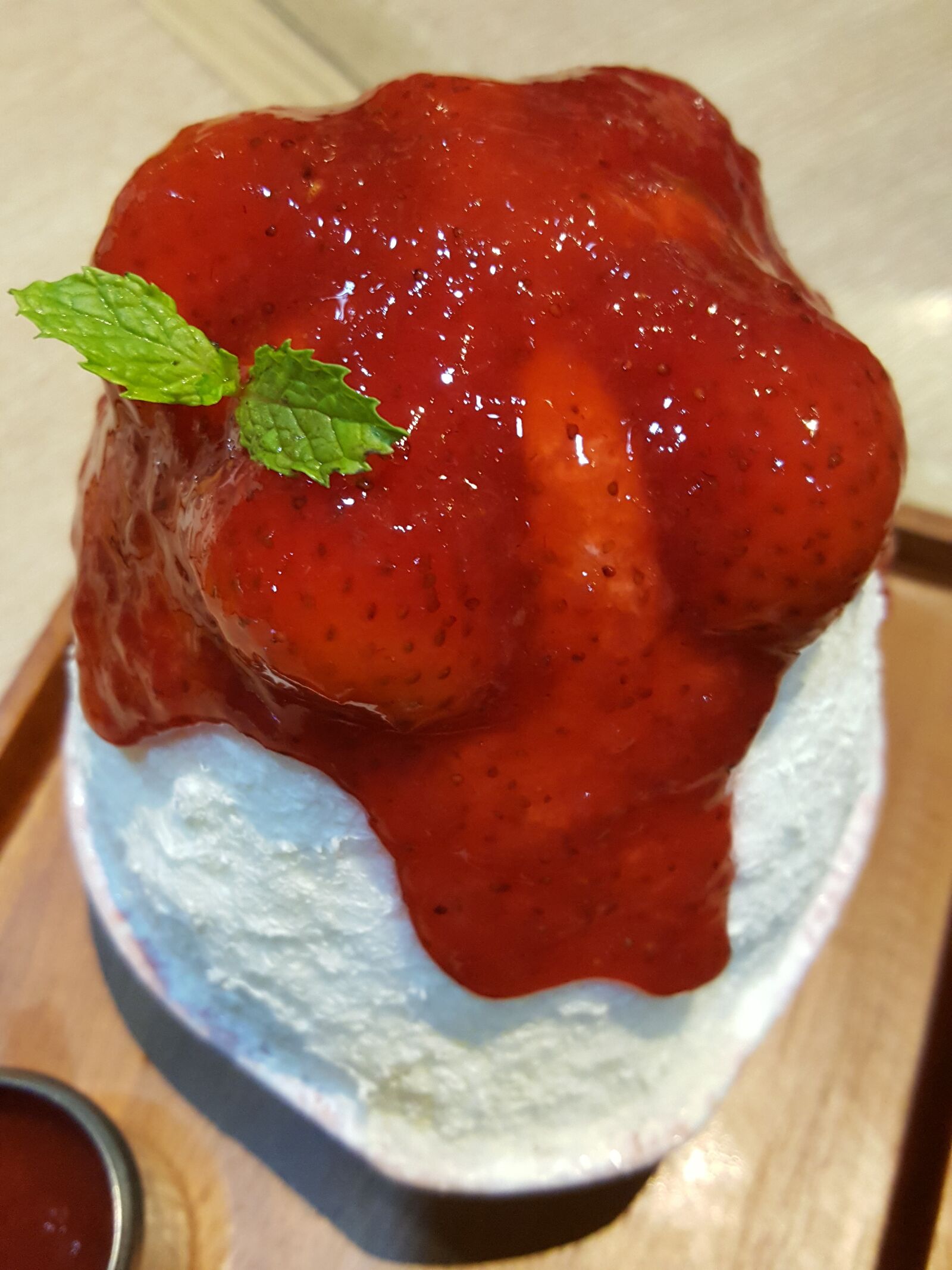 Samsung Galaxy Note5 sample photo. Strawberry, sweet, fruit photography