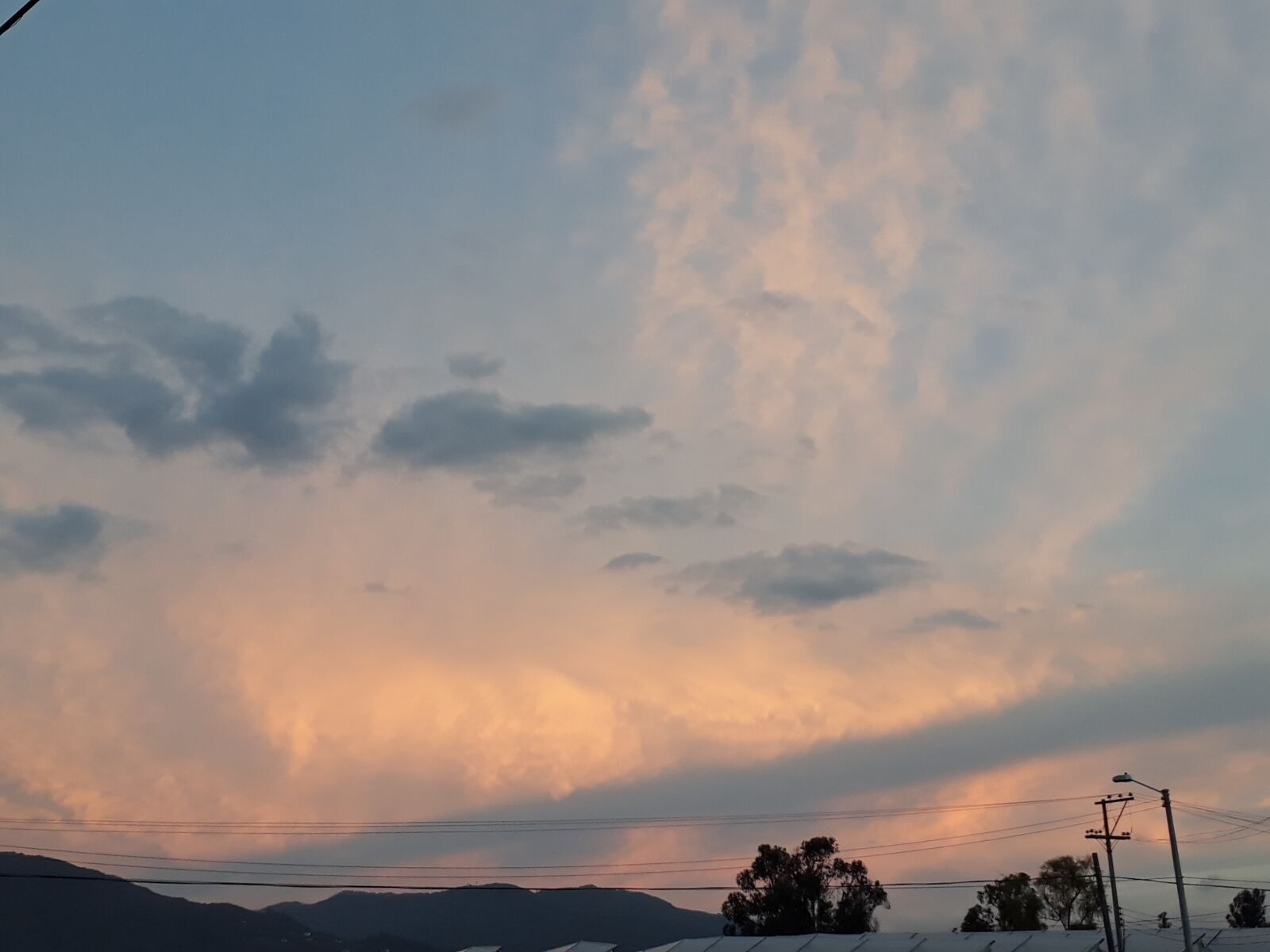 Samsung Galaxy J7 Prime sample photo. Clouds, sky, sunset photography
