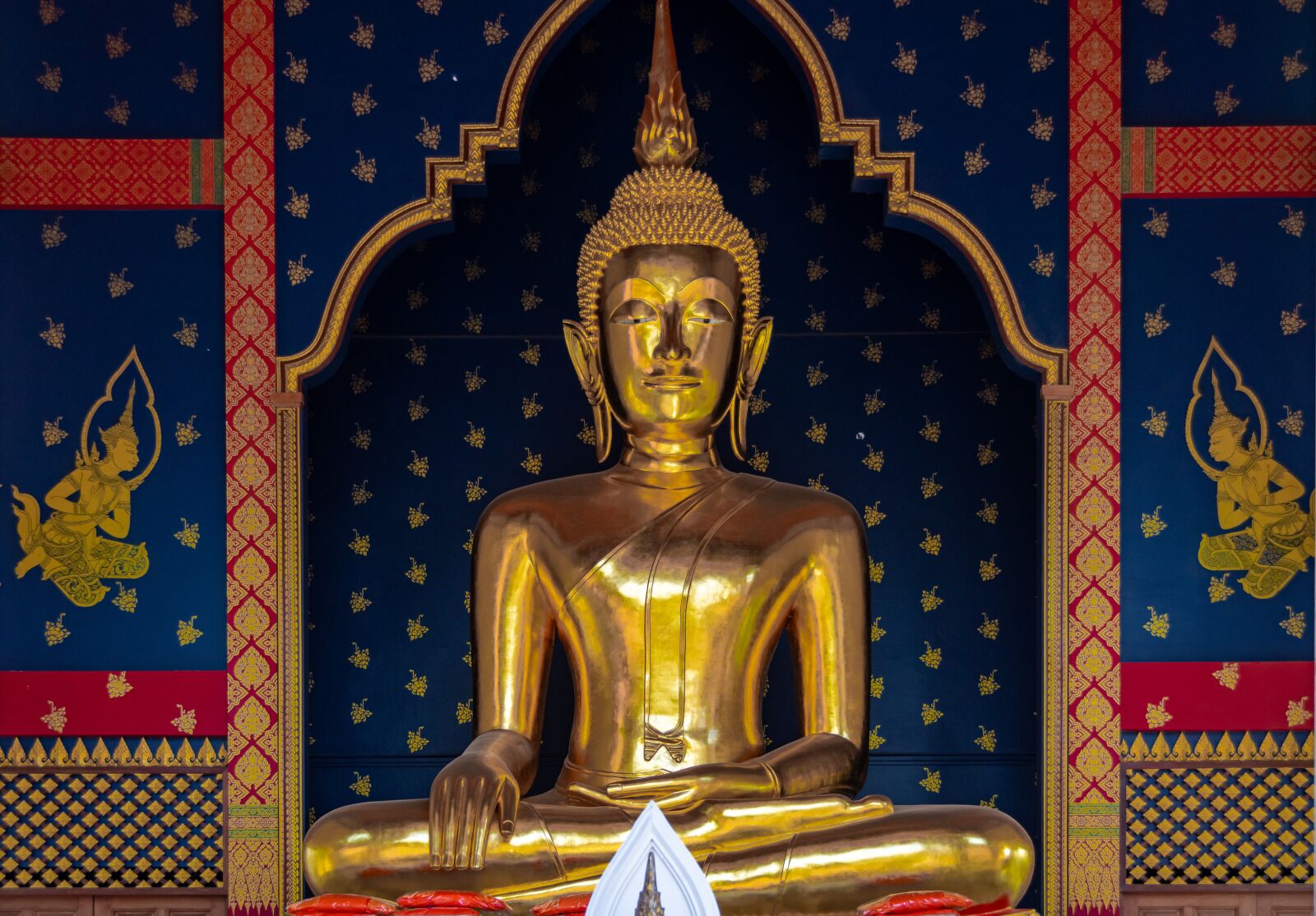 Nikon D5600 sample photo. Buddha, temple, rocks photography