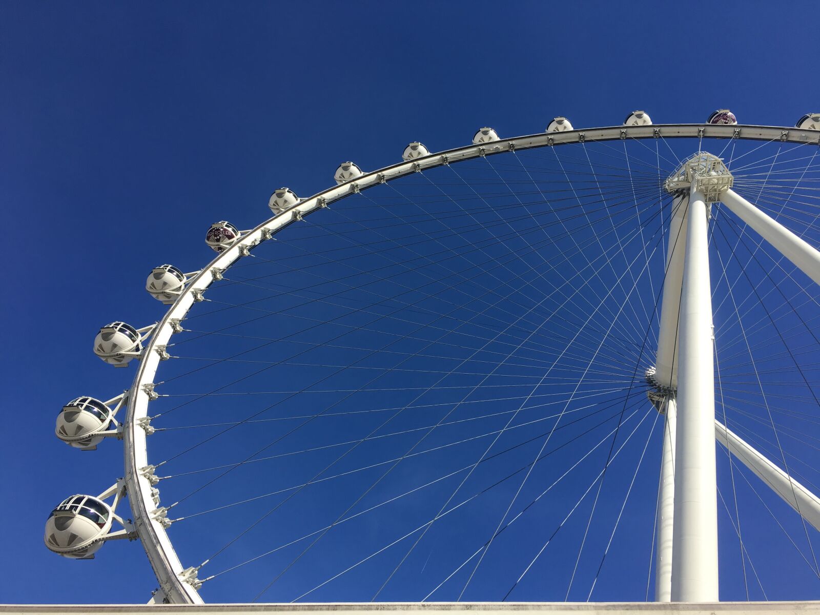 Apple iPhone 6s sample photo. Ferris wheel, sky, las photography