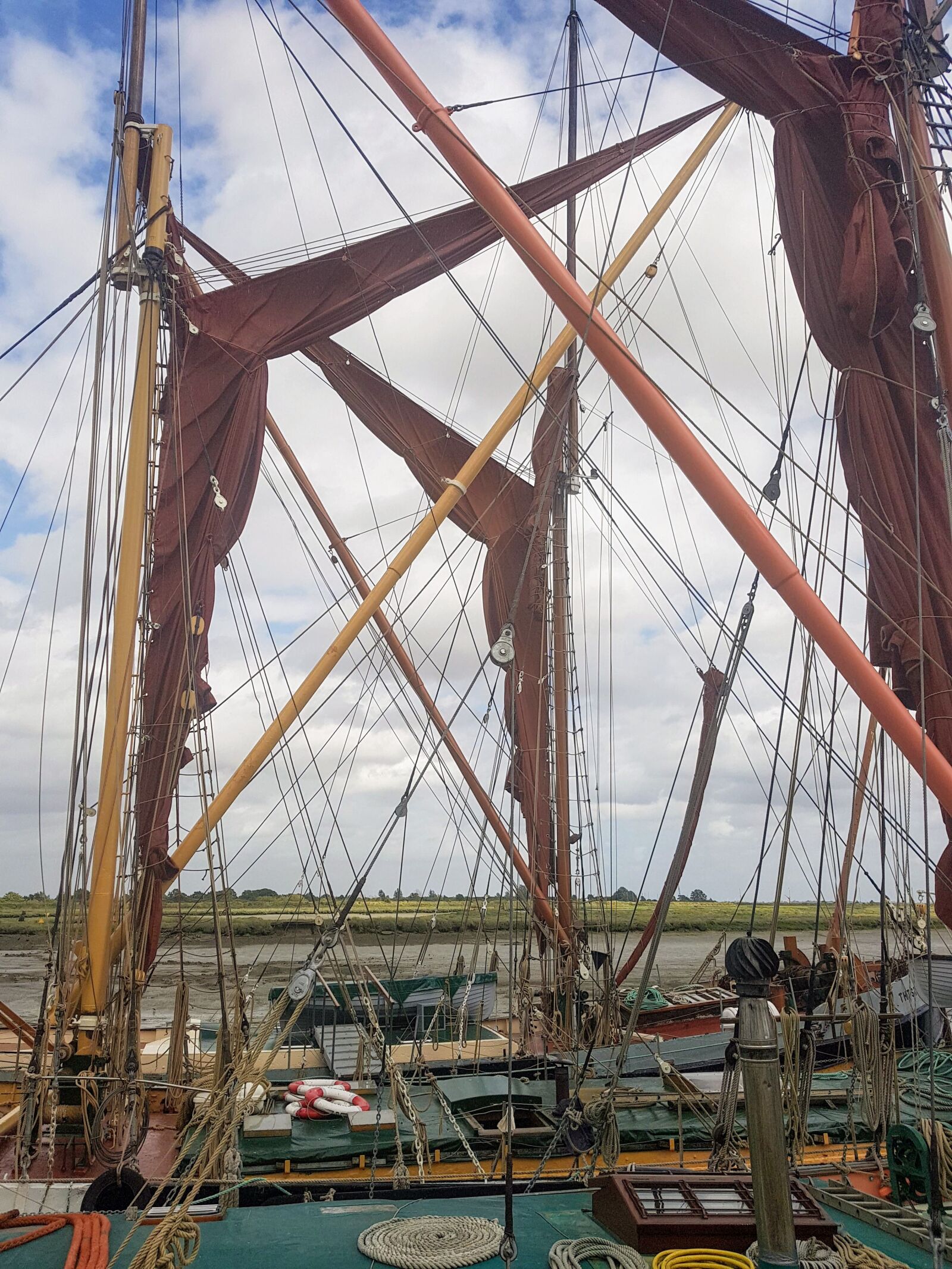 Samsung Galaxy S7 Edge sample photo. Maldon, essex, rigging photography