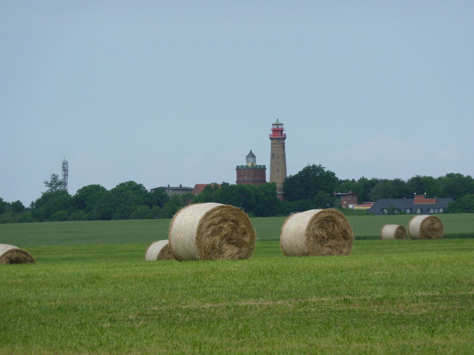 Panasonic DMC-TZ7 sample photo. Rügen, lighthouse, field photography
