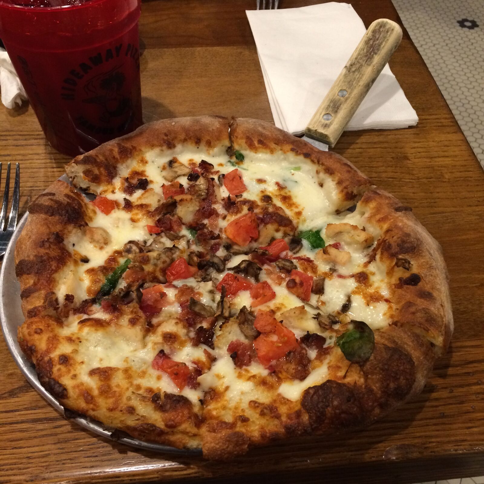 iPhone 5s back camera 4.15mm f/2.2 sample photo. Pizza photography