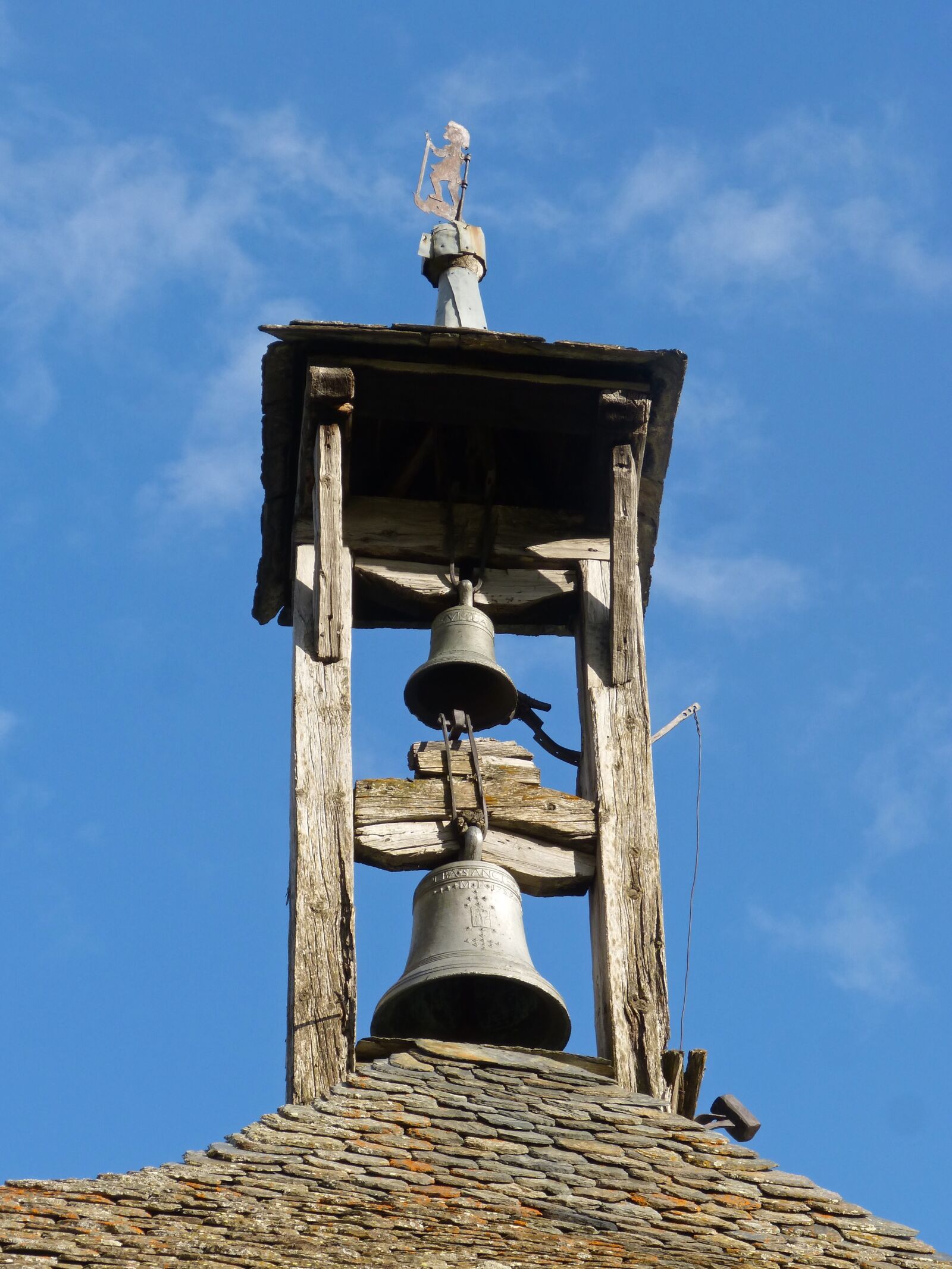 Panasonic DMC-FZ62 sample photo. Bell tower, campaigns, old photography