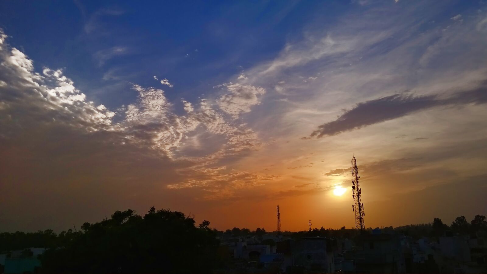 Xiaomi Redmi 5A sample photo. Sunset, sun, sky photography