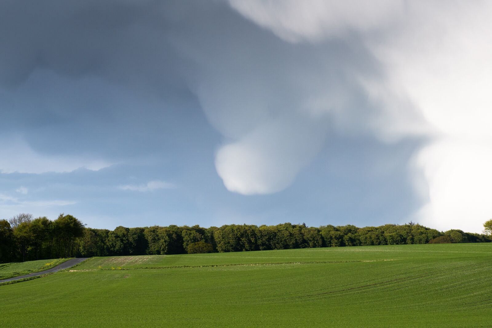 Sony ILCA-77M2 sample photo. Sky, landscape, natural photography